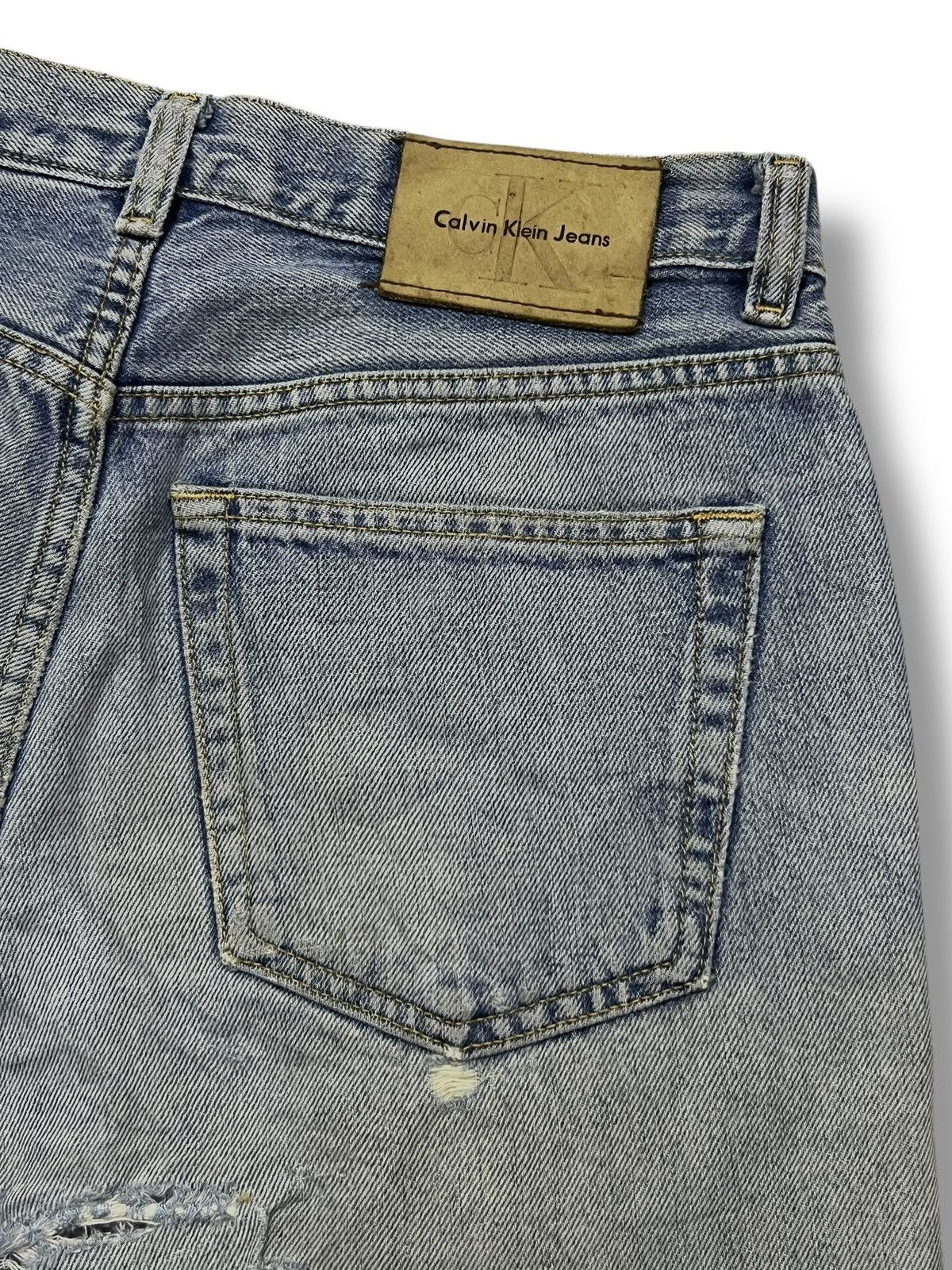 Calvin Klein Vintage Calvin Klein Jeans - Faded Light Wash, Distressed Size US 29 - 10 Thumbnail