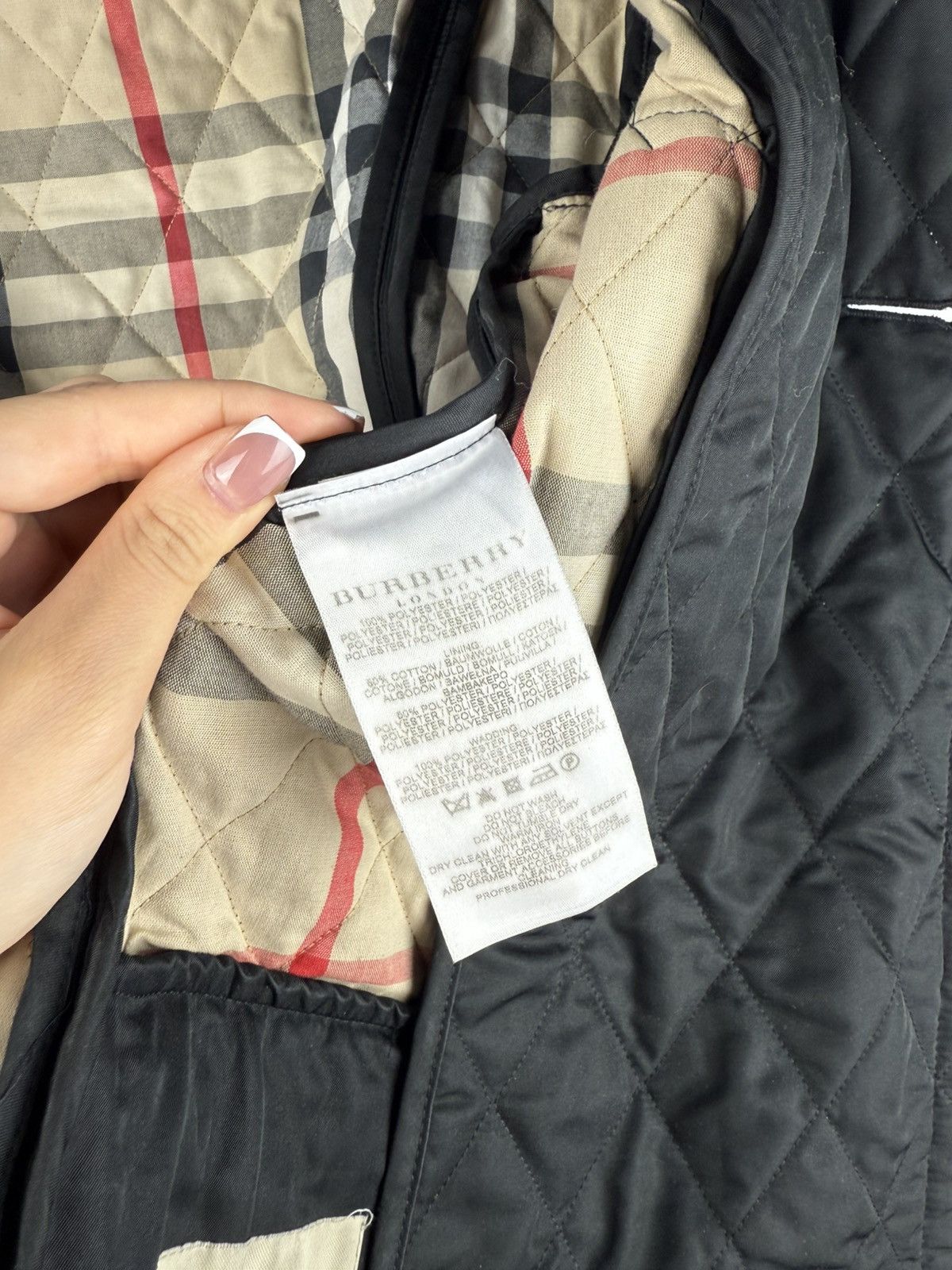 Burberry Burberry London Ladies Double Breasted Quilted Jacket Size M / US 6-8 / IT 42-44 - 19 Thumbnail