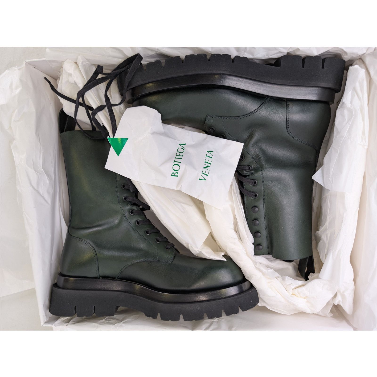 Bottega Veneta o1rshd1 Military Calf Lug Boots in Bottle Green Size US 11 / EU 44 - 16 Thumbnail