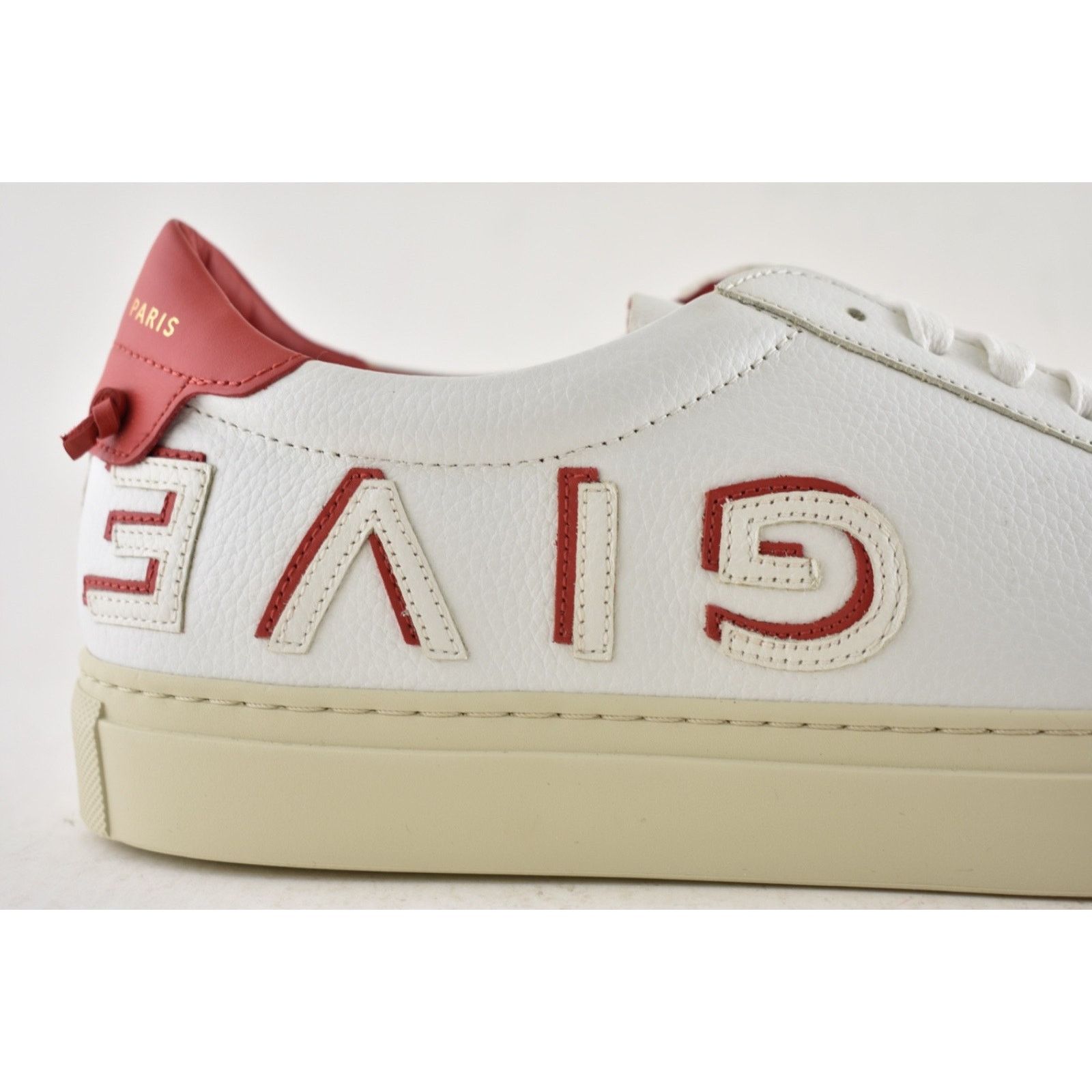 Givenchy Givenchy Urban Street White Red Knot Low Top Sneaker 43 10 Size US 10 / EU 43 - 4 Thumbnail