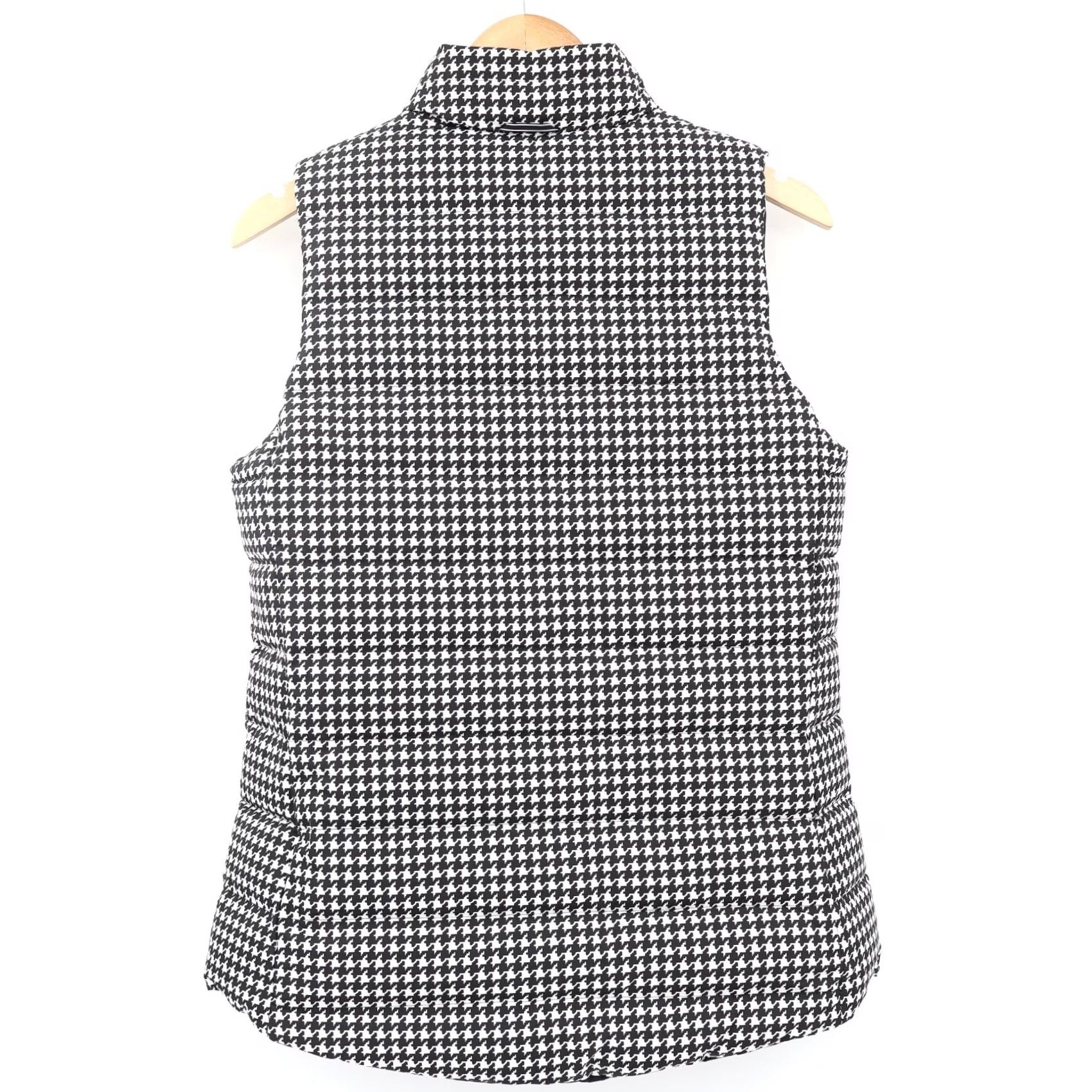 Polo Ralph Lauren Polo Ralph Lauren Women's Reversible Golf Puffer Down Vest Black/White Sz M Size M / US 6-8 / IT 42-44 - 5 Thumbnail