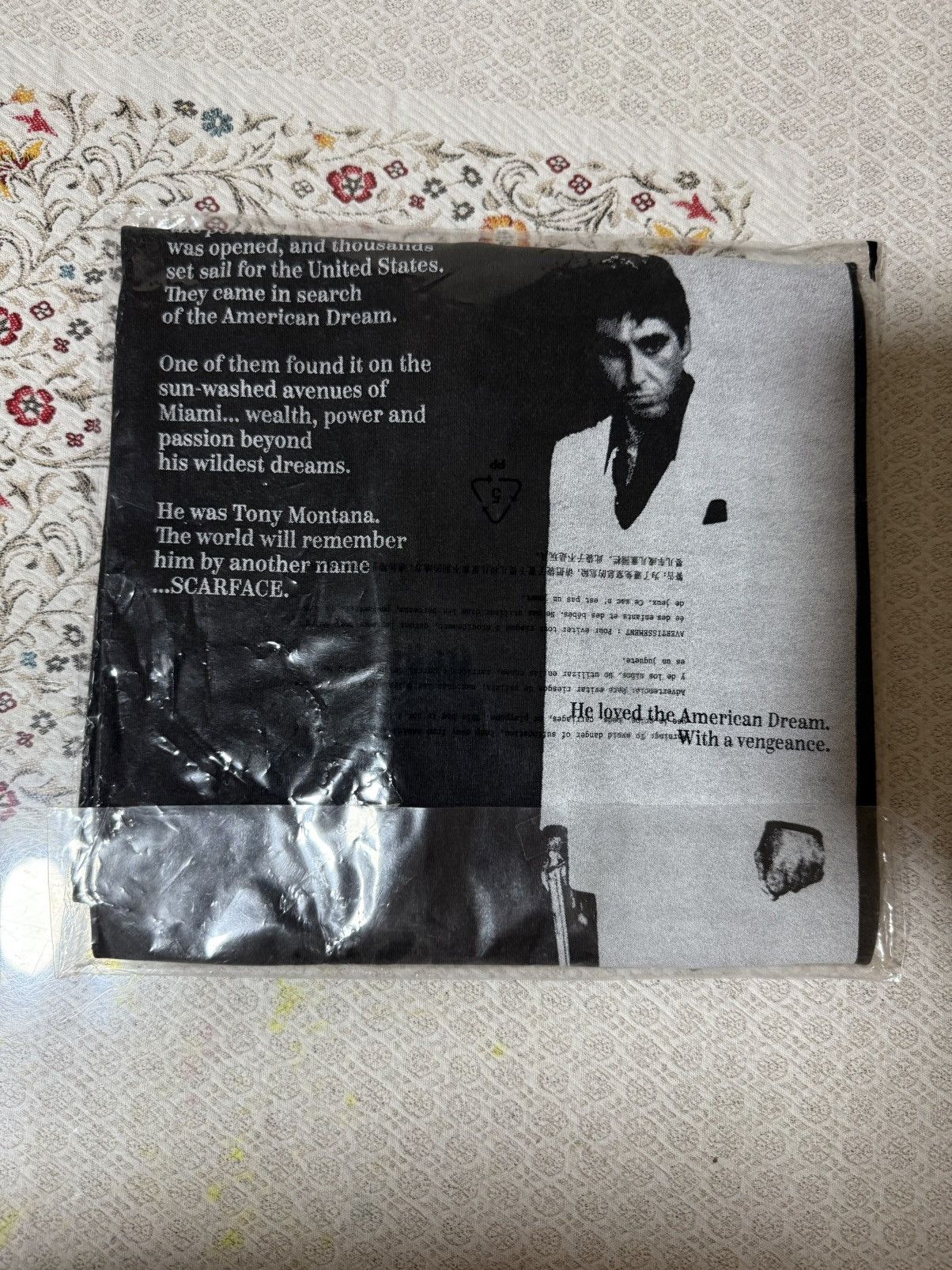 Kith Scarface Film Poster Tシャツ XL Kith x Scarface Film Poster Vintage Tee Black Men's - SS25 - US