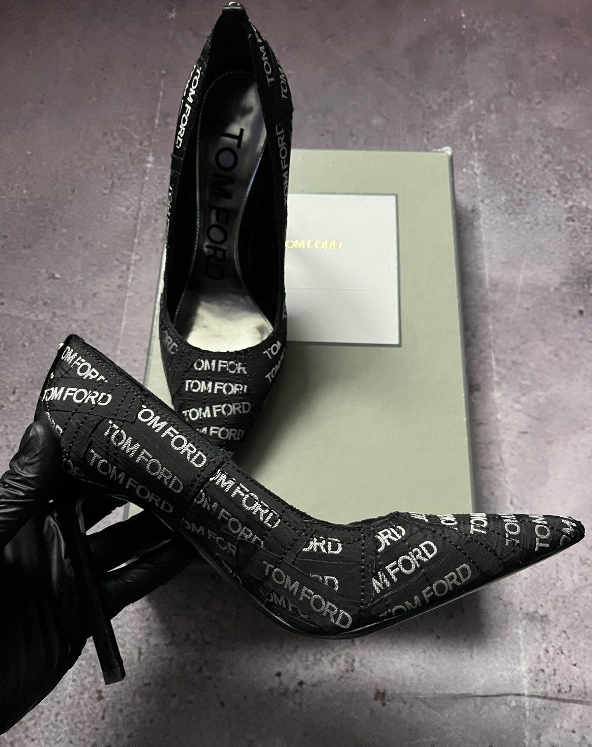 Tom Ford Tom Ford Label Covered T Screw Pointed Toe Size US 6.5 / IT 36.5 - 2 Thumbnail