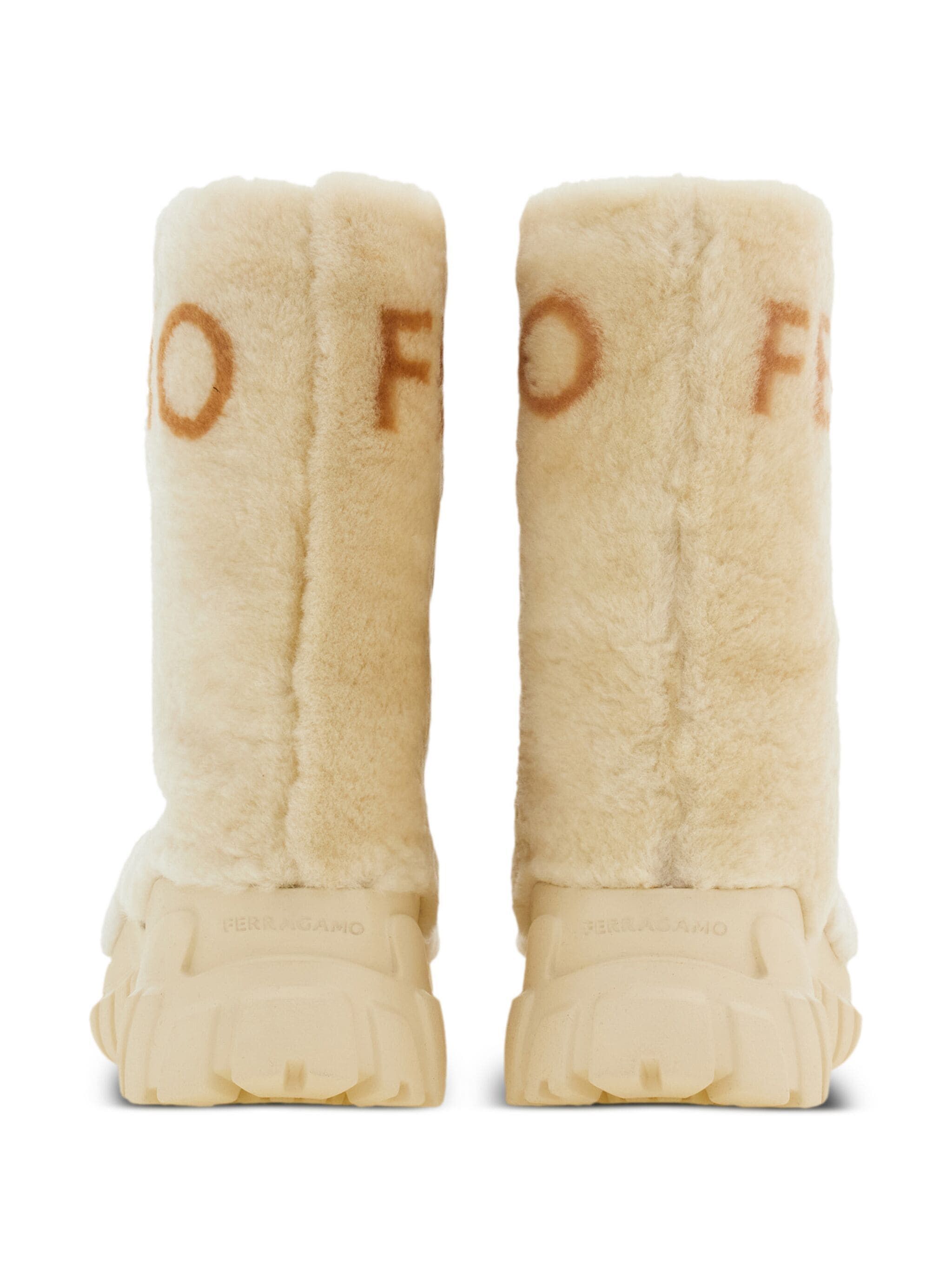 Salvatore Ferragamo o1s1rm0924 Shearling Ski Boots in Beige Size US 6.5 / IT 36.5 - 3 Thumbnail
