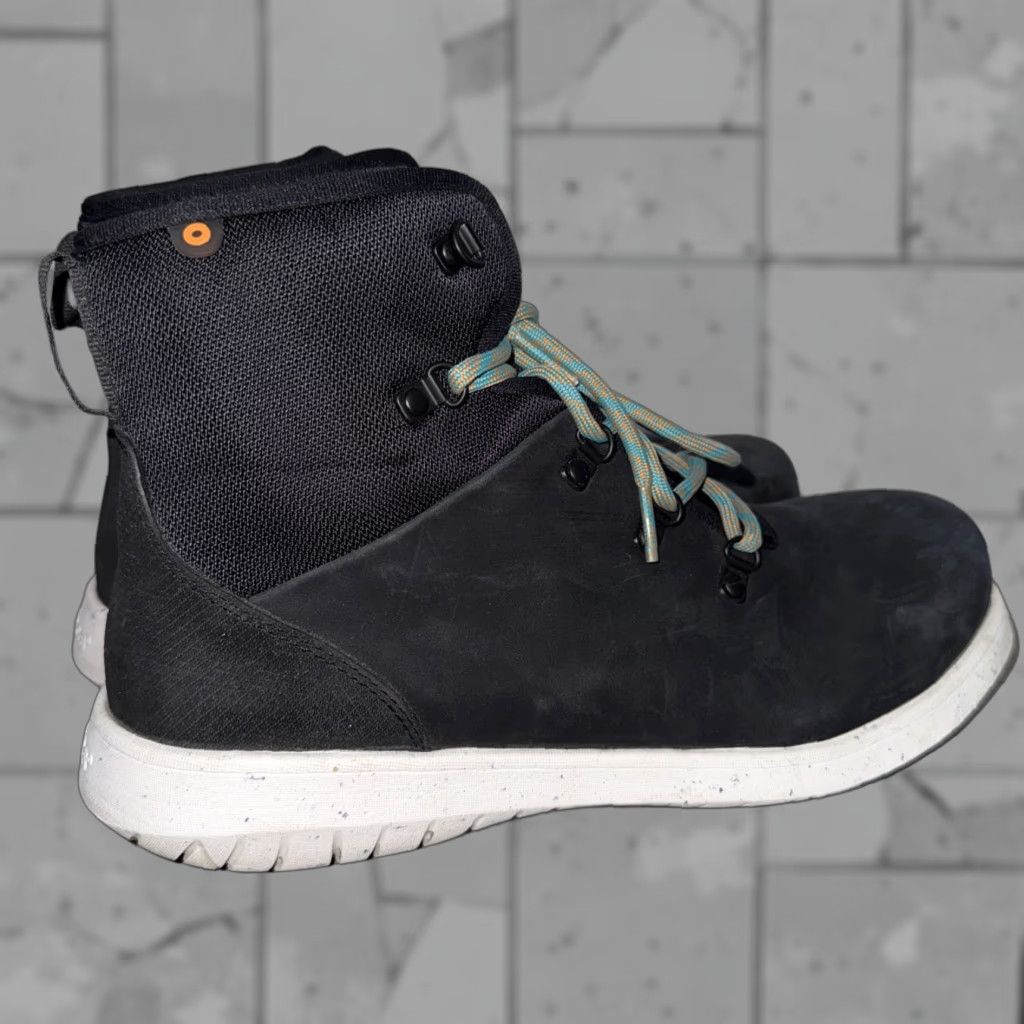 Vintage Bogs Navy Blue Lace Up Boots Womens Size 10 US 41 EU Rain Boot, Synthetic Upper, Water-Resistant Shoes, Womens Formal Weekend Boots Size US 10 / IT 40 - 1 Thumbnail