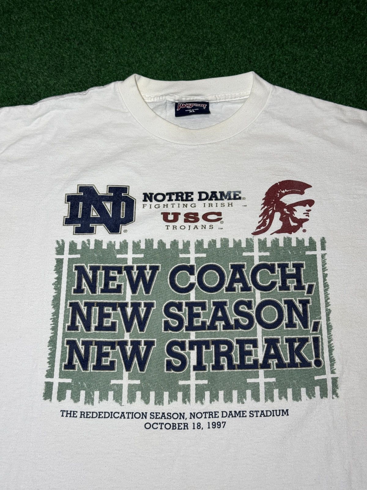 Jansport Notre Dame Irish 90s College Football Jansport XL T Shirt Size US XL / EU 56 / 4 - 2 Thumbnail