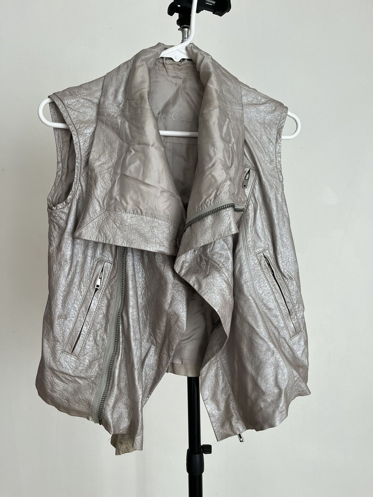 Rick Owens Rick Owens Silver Lambskin Vest sz. 42 Size M / US 6-8 / IT 42-44 - 3 Thumbnail