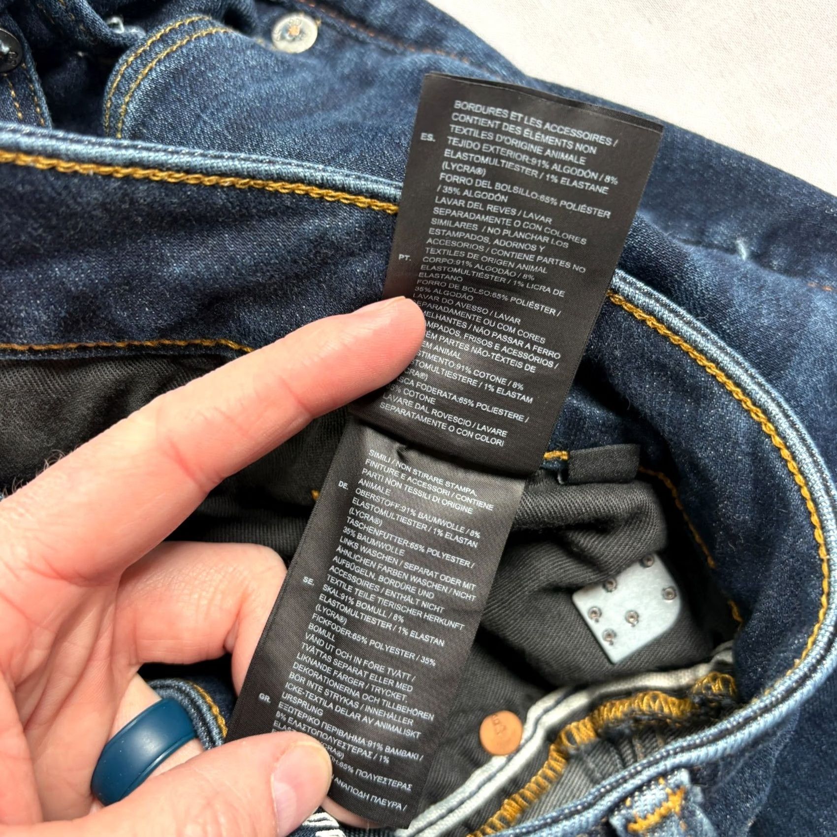 G-Star Item Specifications: Pattern: Straight Wash Size US 32 / EU 48 - 6 Thumbnail