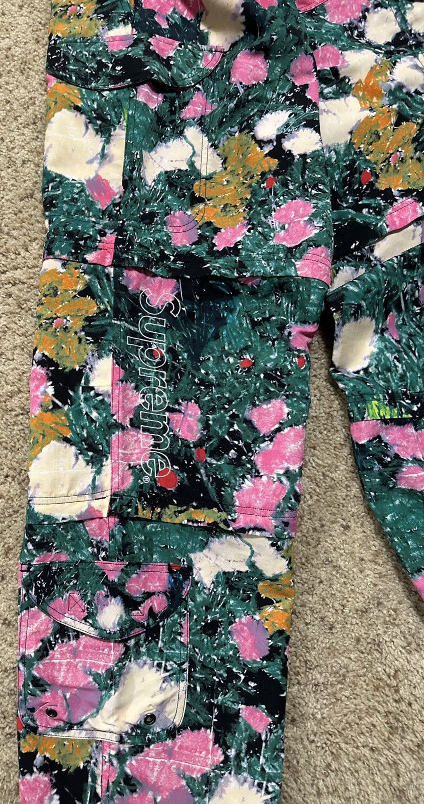Supreme × The North Face SUPREME X TNF PANTS FLORAL SIZE MEDIUM Size US 32 / EU 48 - 16 Thumbnail