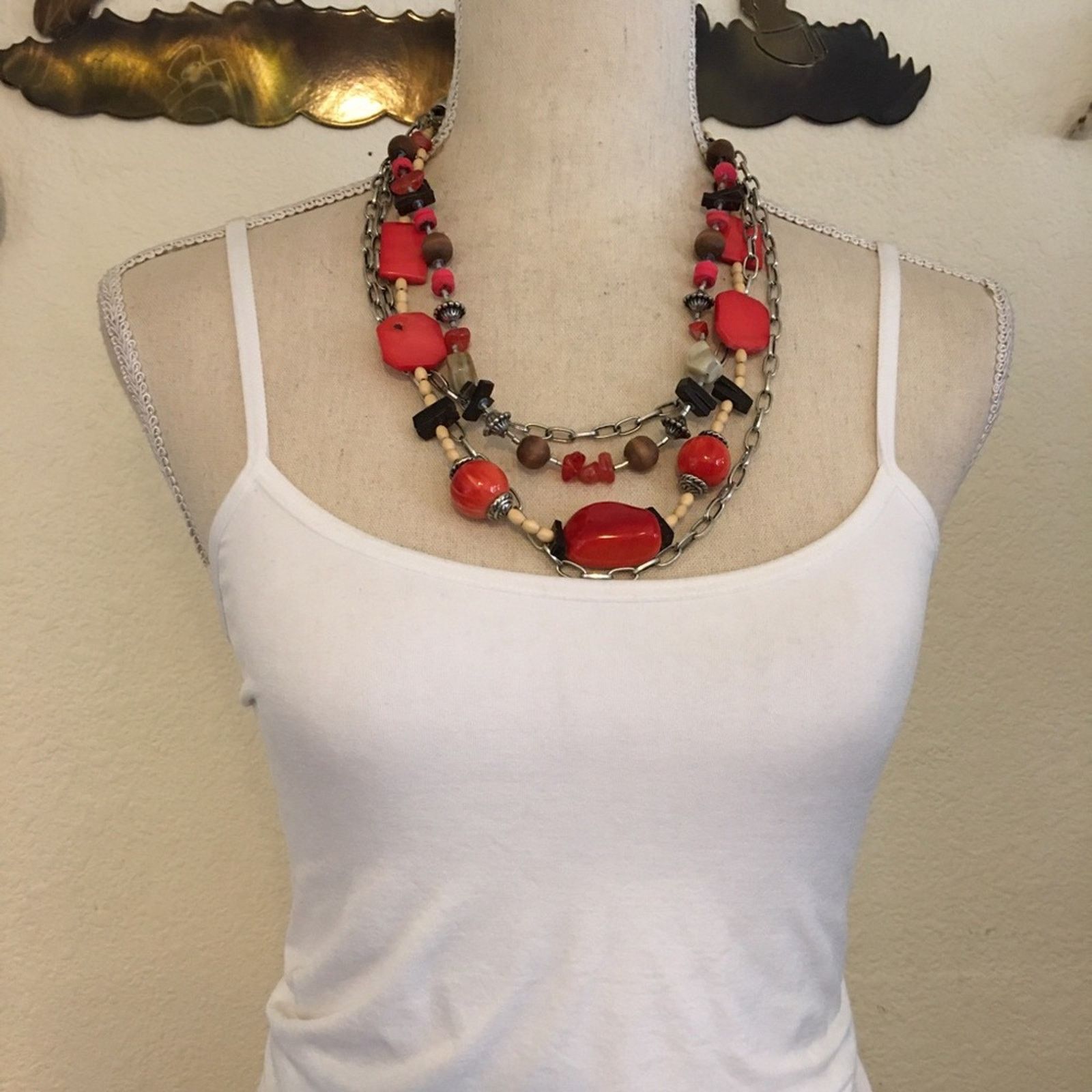 Vintage Vintage red tone resin and wood bead necklace Size ONE SIZE - 3 Thumbnail