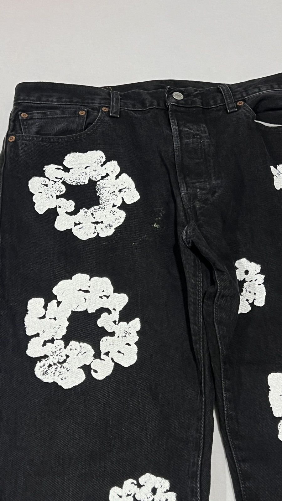 DENIM TEARS × Levi's Denim Tears Black Cotton Wreath Jeans Size US 36 / EU 52 - 4 Thumbnail