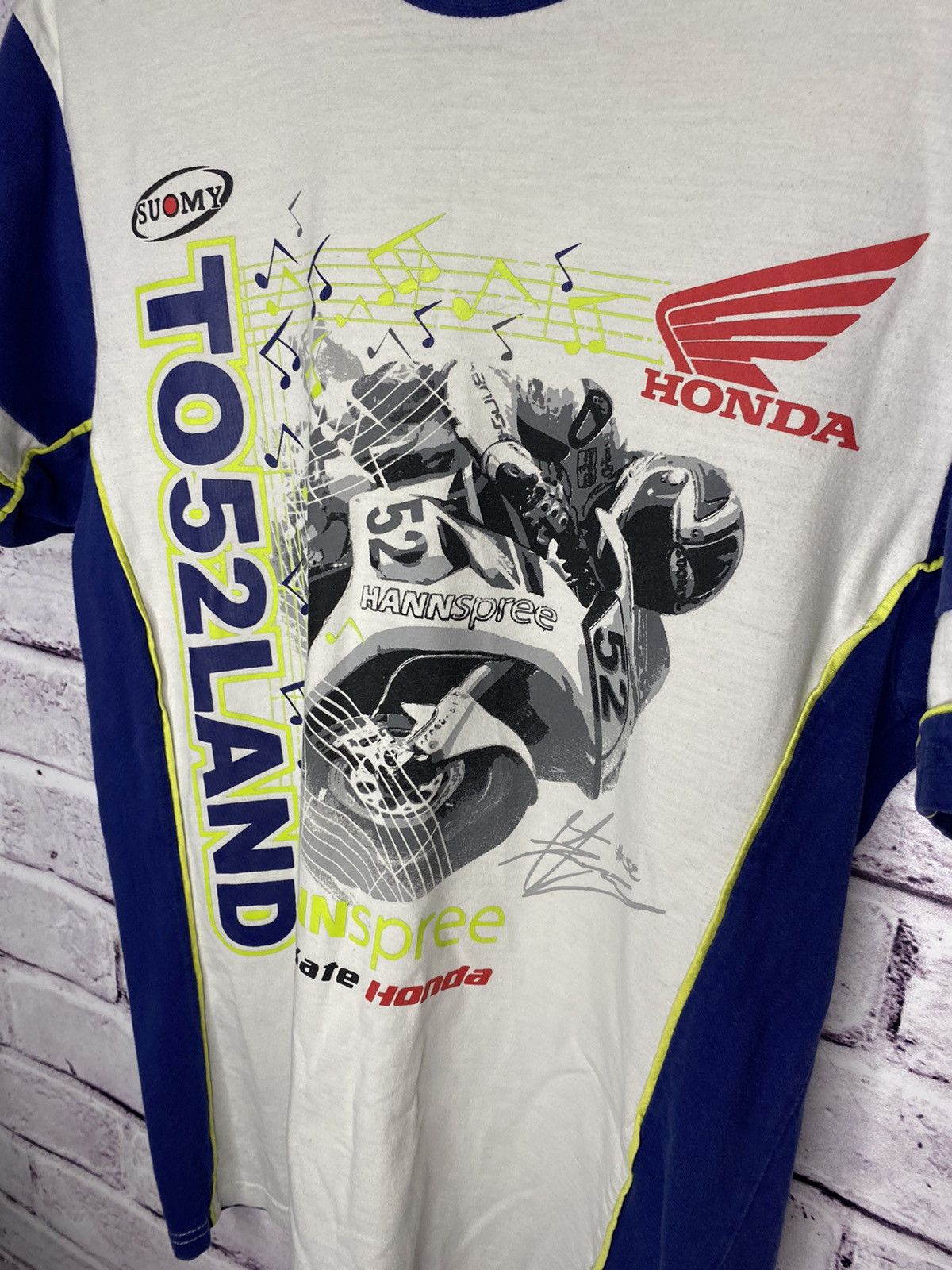 Honda T-shirt Vintage men's Honda Ten Kate tee racing cars Size US S / EU 44-46 / 1 - 7 Thumbnail