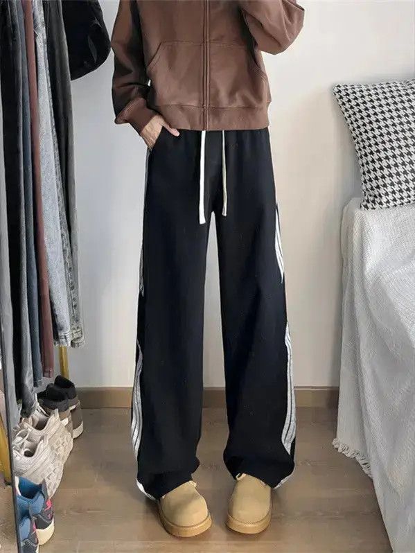 Japanese Brand Retro loose straight leg wide leg jeans Size US 32 / EU 48 - 2 Thumbnail