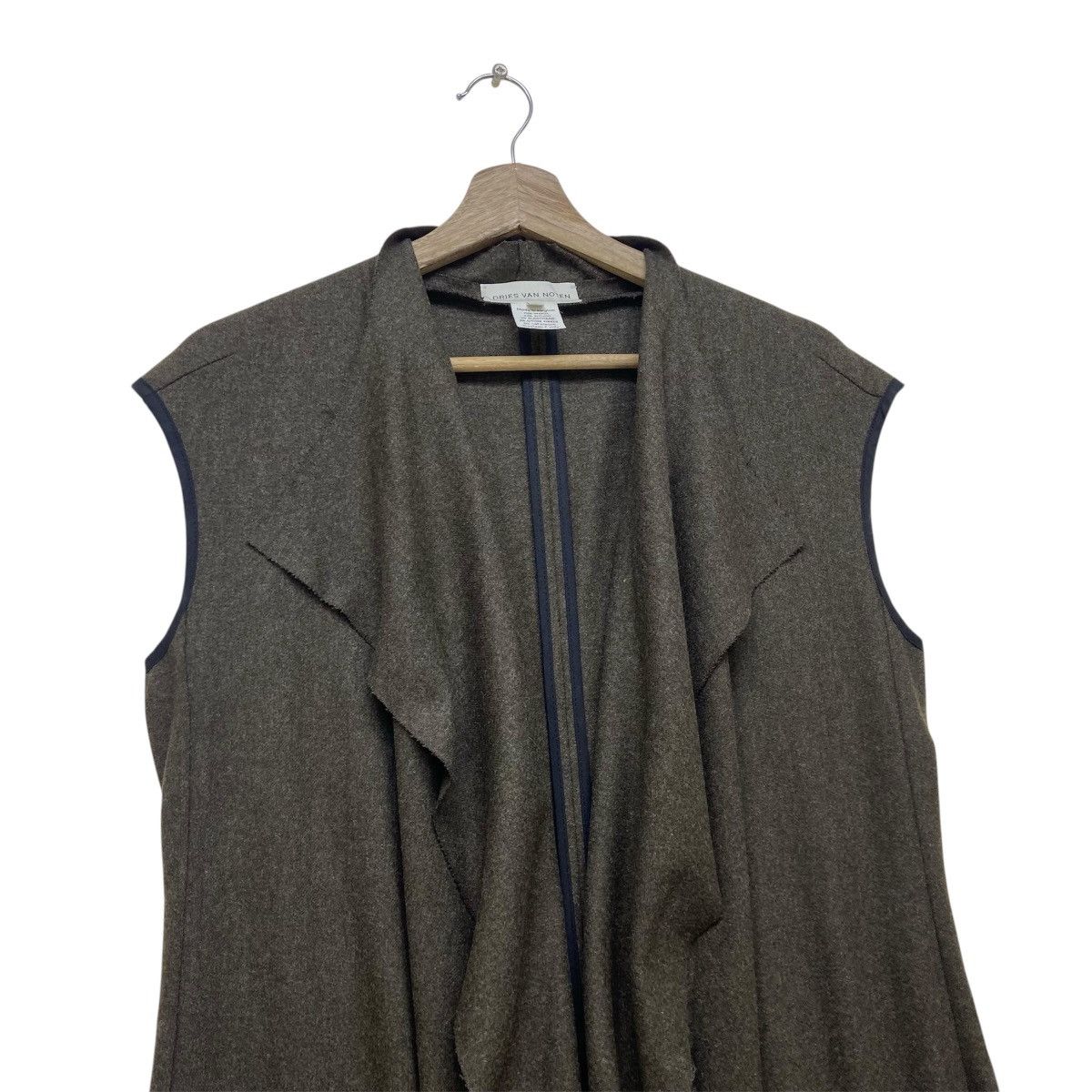Dries Van Noten Sleeveless & Buttonless Distressed Wool Long Cardigan Coat Size XS / US 0-2 / IT 36-38 - 5 Thumbnail