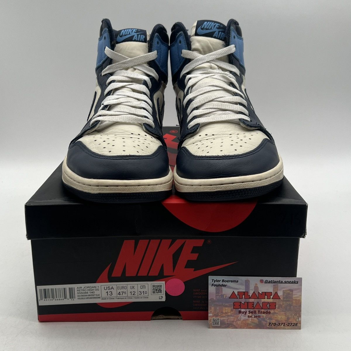 Nike Air Jordan 1 high obsidian Size US 13 / EU 46 - 2 Thumbnail