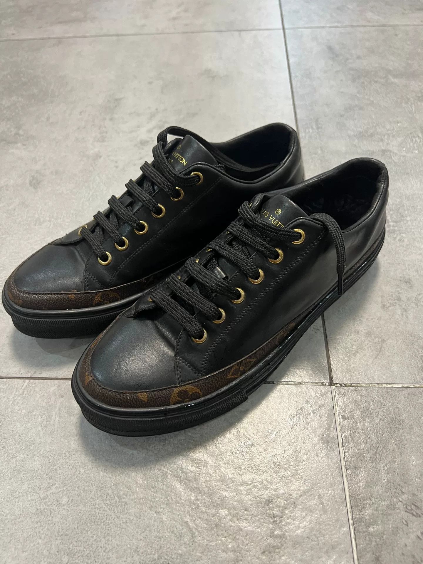 Louis Vuitton Louis Vuitton Black Sneakers Size 39 Size US 6 / EU 39 - 1 Thumbnail