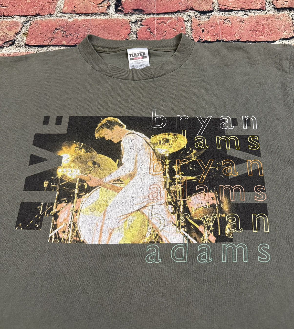 Tultex Vintage Bryan Adams 2000 Live World Tour Shirt Band T Shirt Size US XL / EU 56 / 4 - 4 Thumbnail