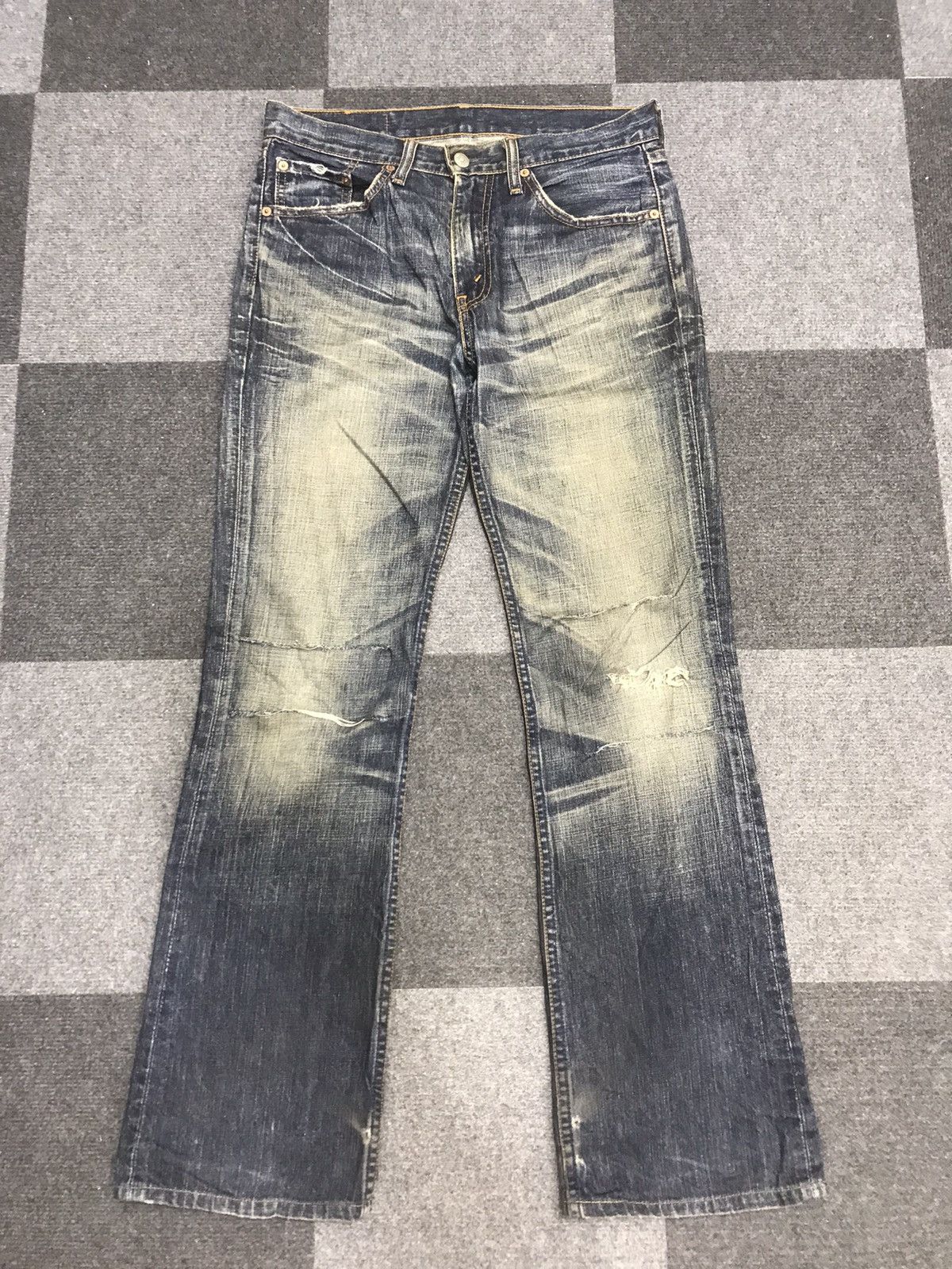 Levi's 🔥Flare🔥Vintage Flare Levis 517 Distressed Jeans Size US 31 - 1 Thumbnail
