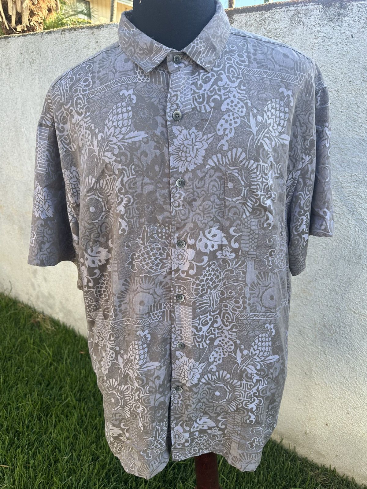 Other PreOwned Kahala Hawaiian Print Gray Full Button Men's XXL Size US XXL / EU 58 / 5 - 1 Thumbnail