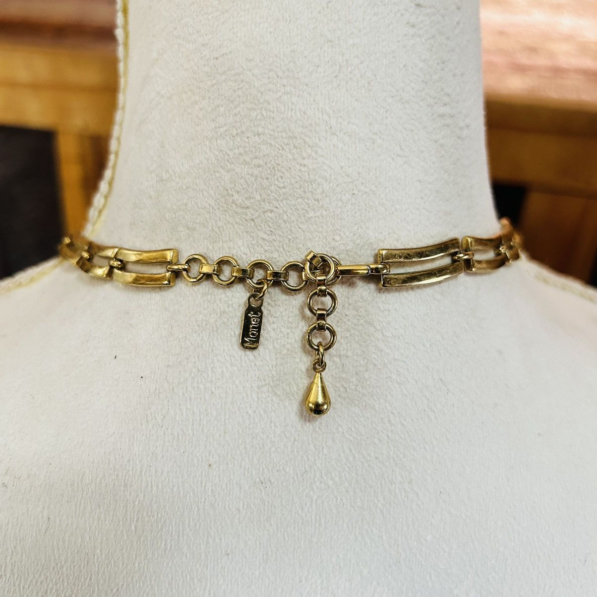 Jewelry Vintage Monet gold plated open link choker necklace Size ONE SIZE - 4 Thumbnail