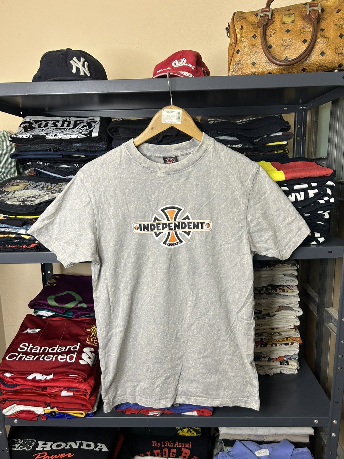 Other Vintage Independent Skate Tee Grey Marble S Size US S / EU 44-46 / 1 - 1 Thumbnail