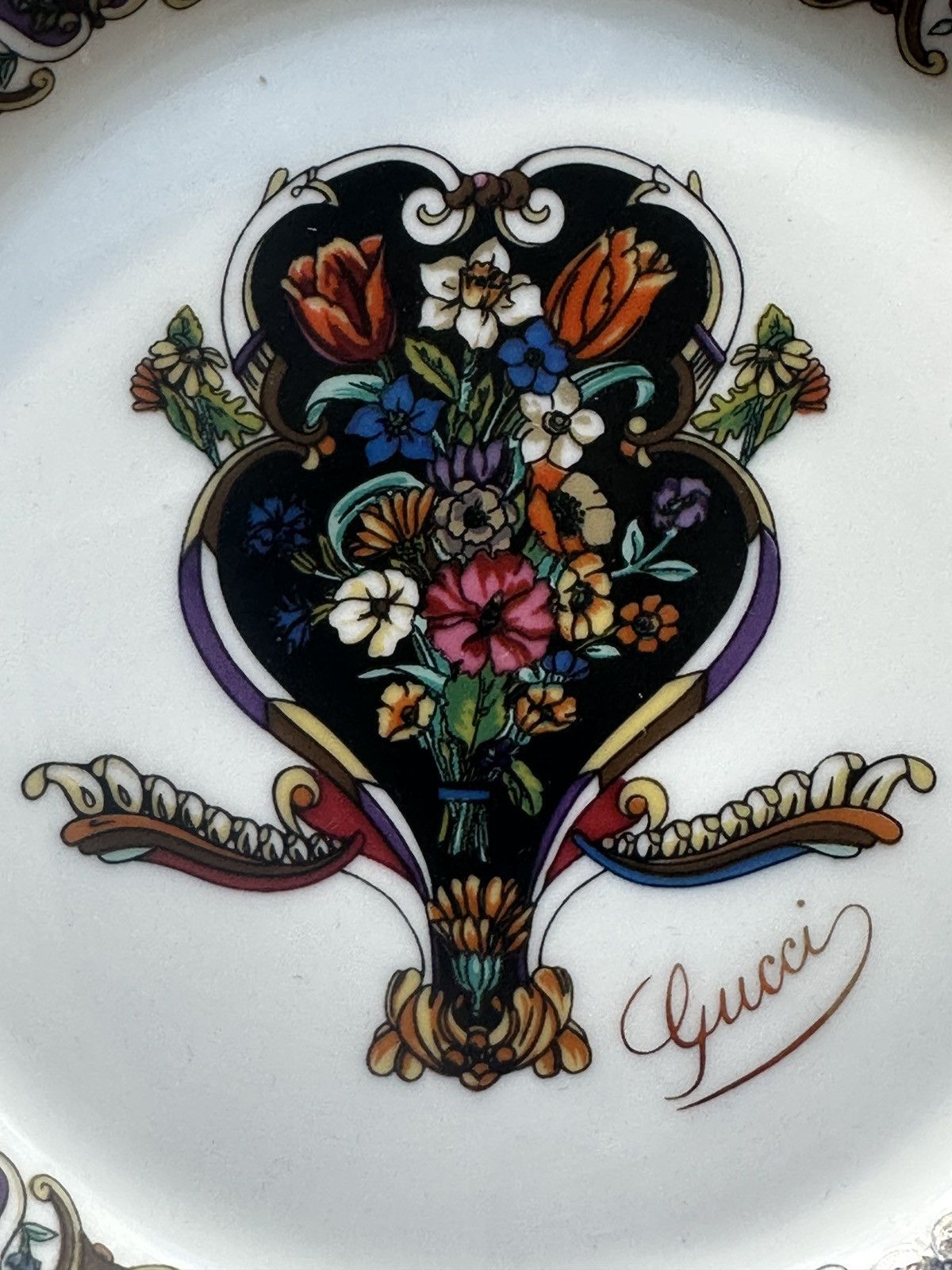 Gucci Amazing 💥 Vintage Gucci Knight Plate Size ONE SIZE - 4 Thumbnail