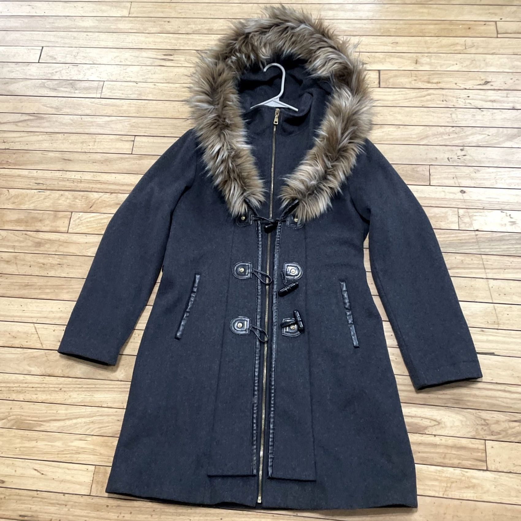 Betsey Johnson Betsey Johnson Designer Wool Coat Women L Black FauxFur Oversize Hood Toggle Y2k Coat Women L Black Oversized Hooded Wool Coat Size L / US 10 / IT 46 - 3 Thumbnail