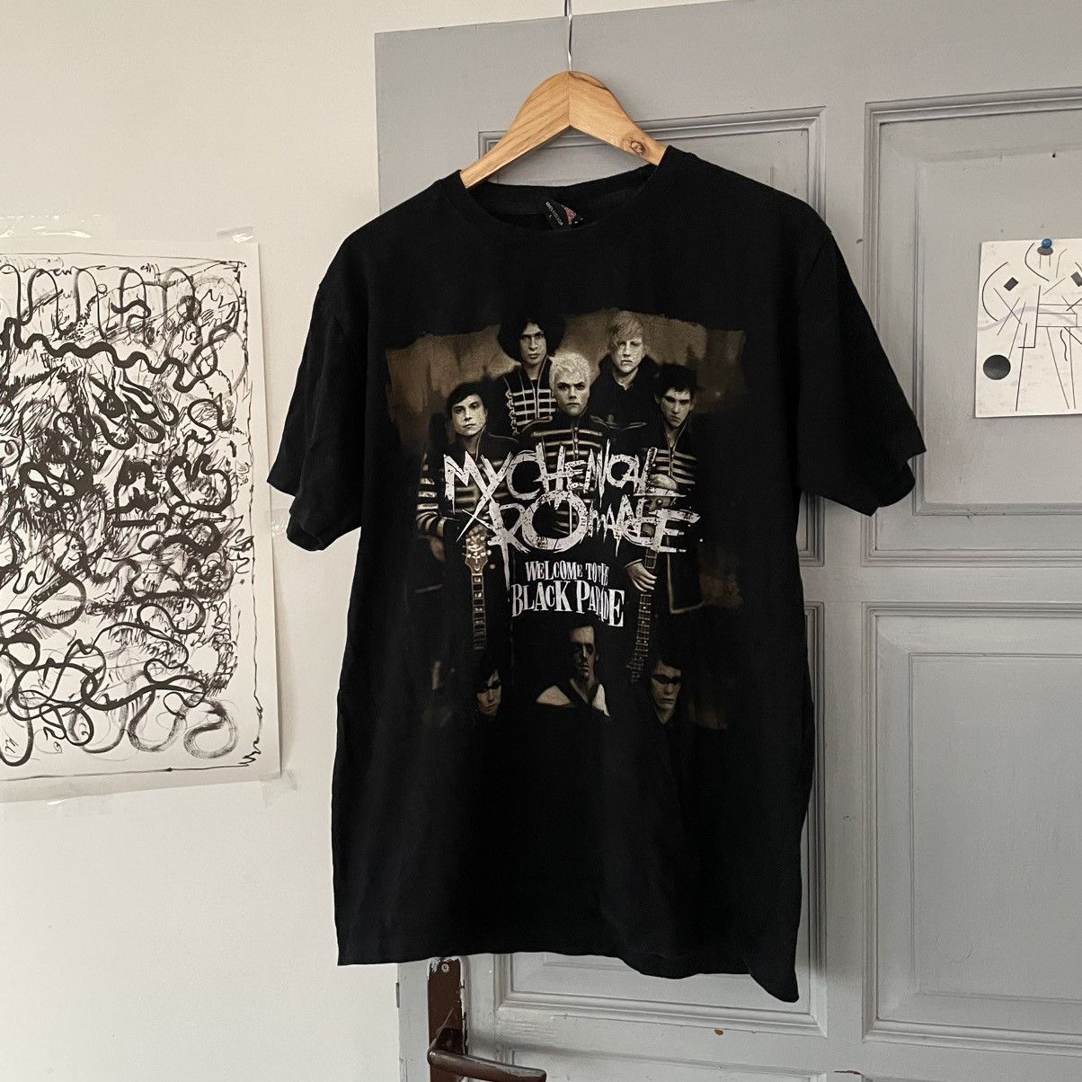 Band Tees × Vintage My Chemical Romance 00’s Emo Punk Band Photo Print T-shirt Size US L / EU 52-54 / 3 - 1 Thumbnail