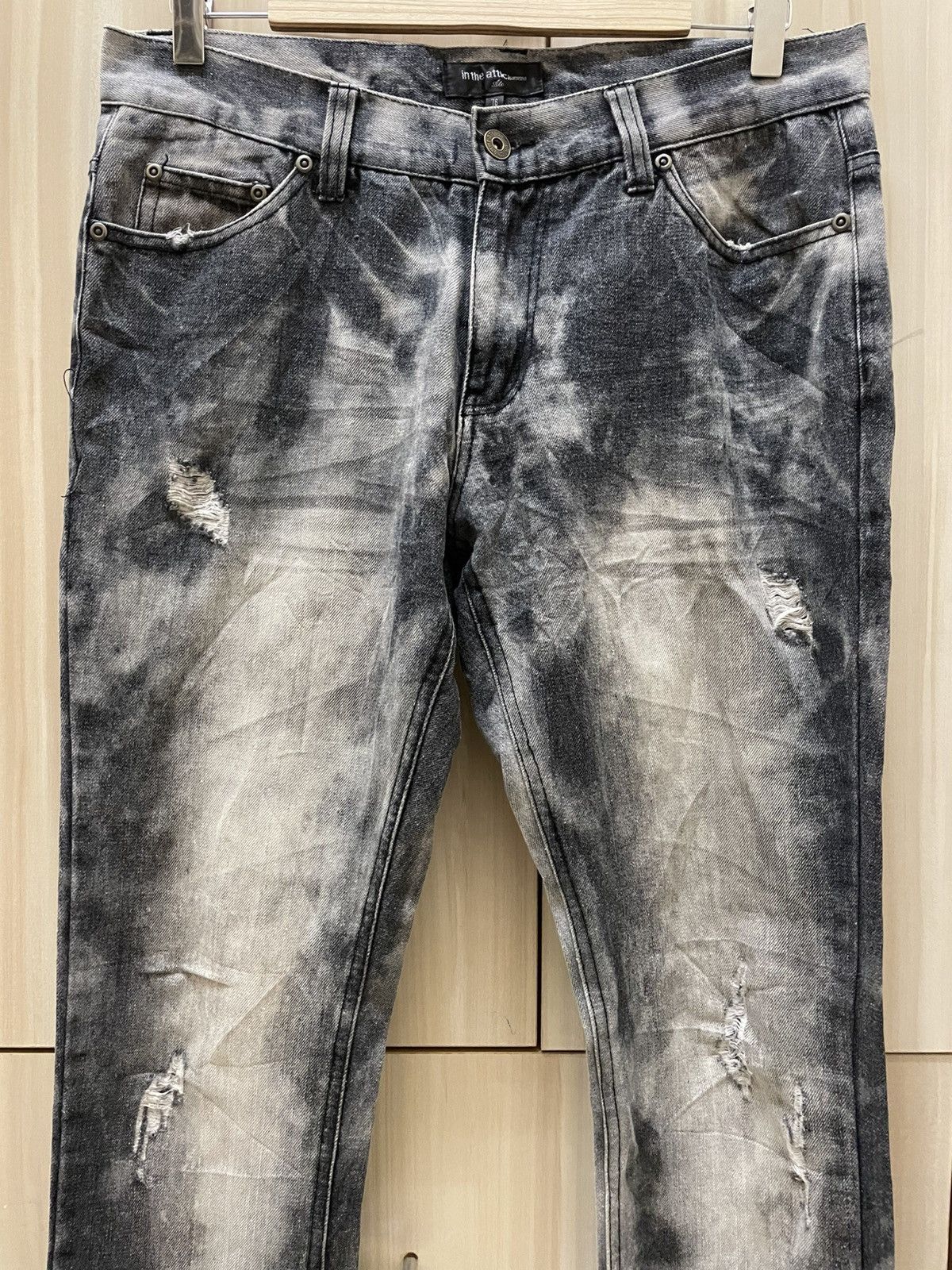 In The Attic In The Attic Black Bleach Denim Size US 32 / EU 48 - 3 Thumbnail