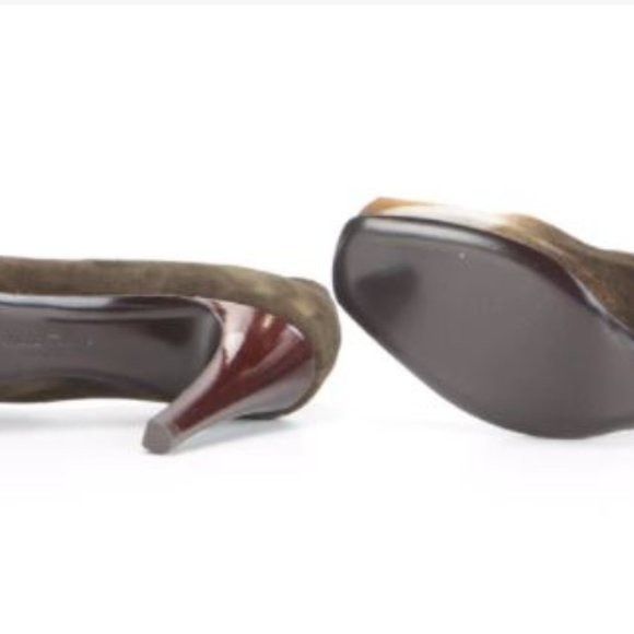 Salvatore Ferragamo‎ Peep-Toe Pumps in Tie-Dye Oliv