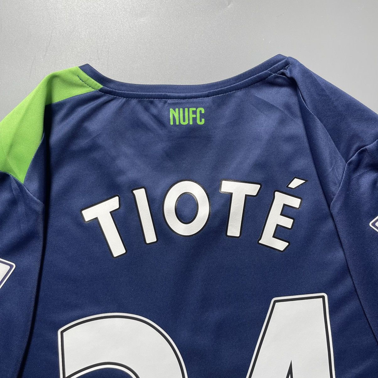 Puma NEWCASTLE PUMA 2014/2015 FOOTBALL THIRD JERSEY #24 TIOTE Size US S / EU 44-46 / 1 - 11 Thumbnail