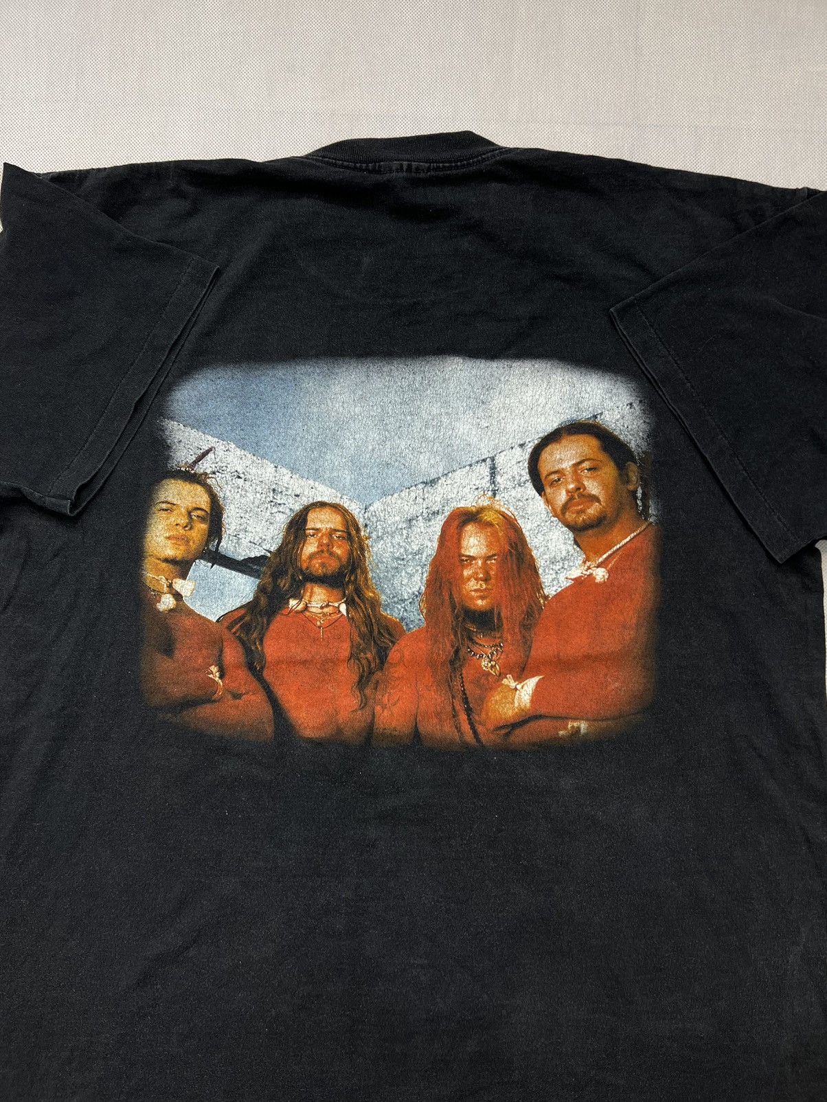 Band Tees Rare Tshirt Sepultura Roots Bloody Roots 1996 Vintage Size US L / EU 52-54 / 3 - 6 Thumbnail
