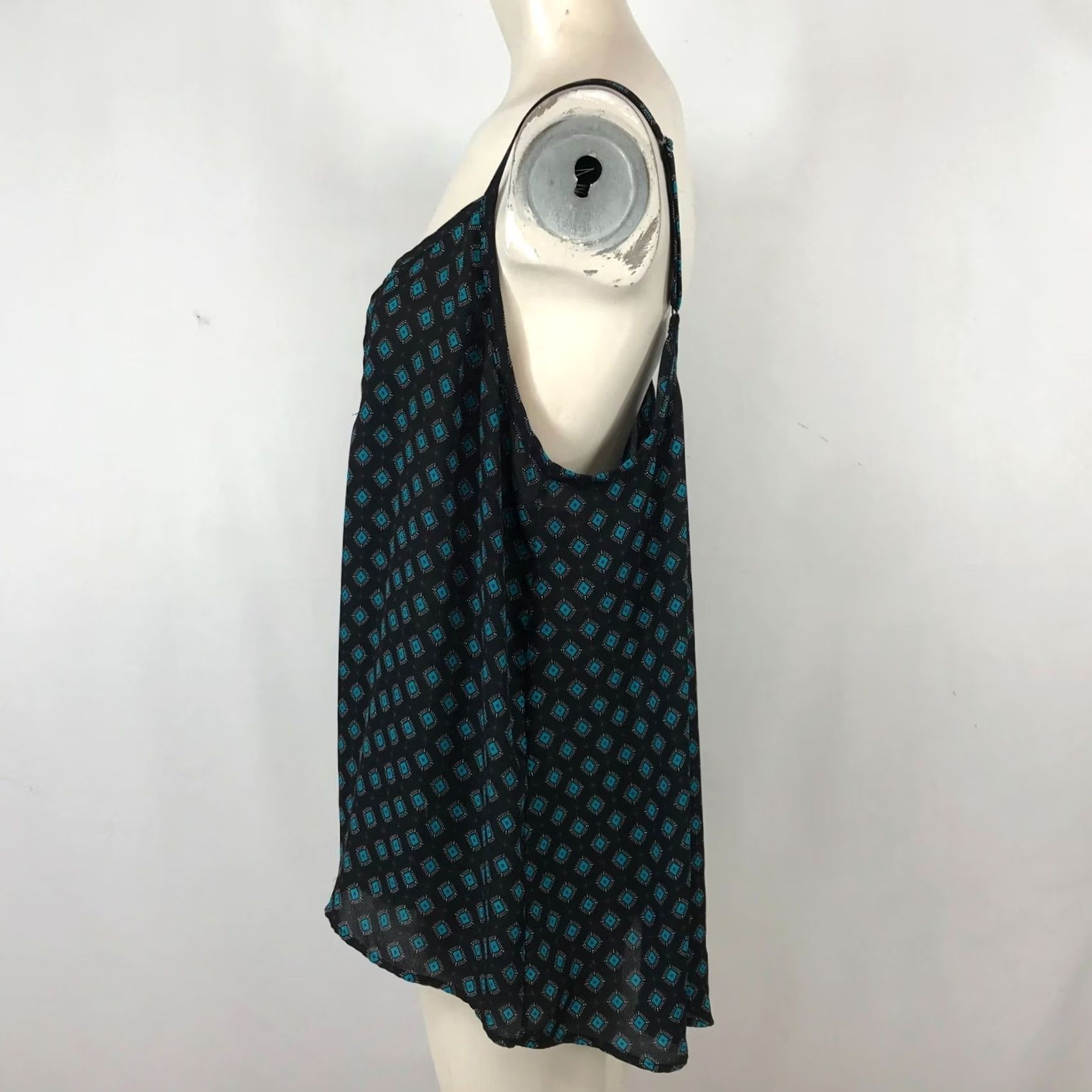 Torrid TORRID Women's 1X Black Summer Tank Spaghetti Strap Round Neck 100% Polyester Size XL / US 12-14 / IT 48-50 - 4 Thumbnail