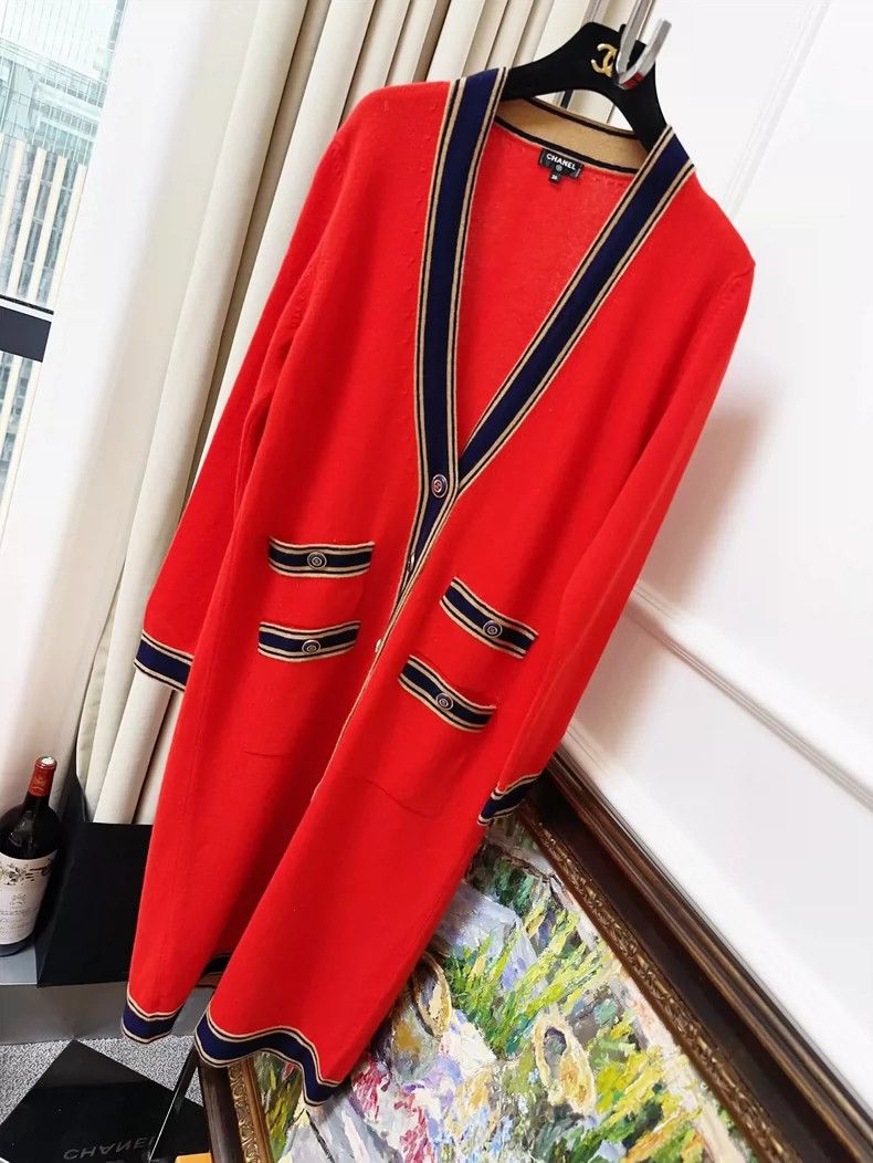 Chanel Chanel 20C red with dark blue four-pocket long knitted car Size XS / US 0-2 / IT 36-38 - 1 Thumbnail
