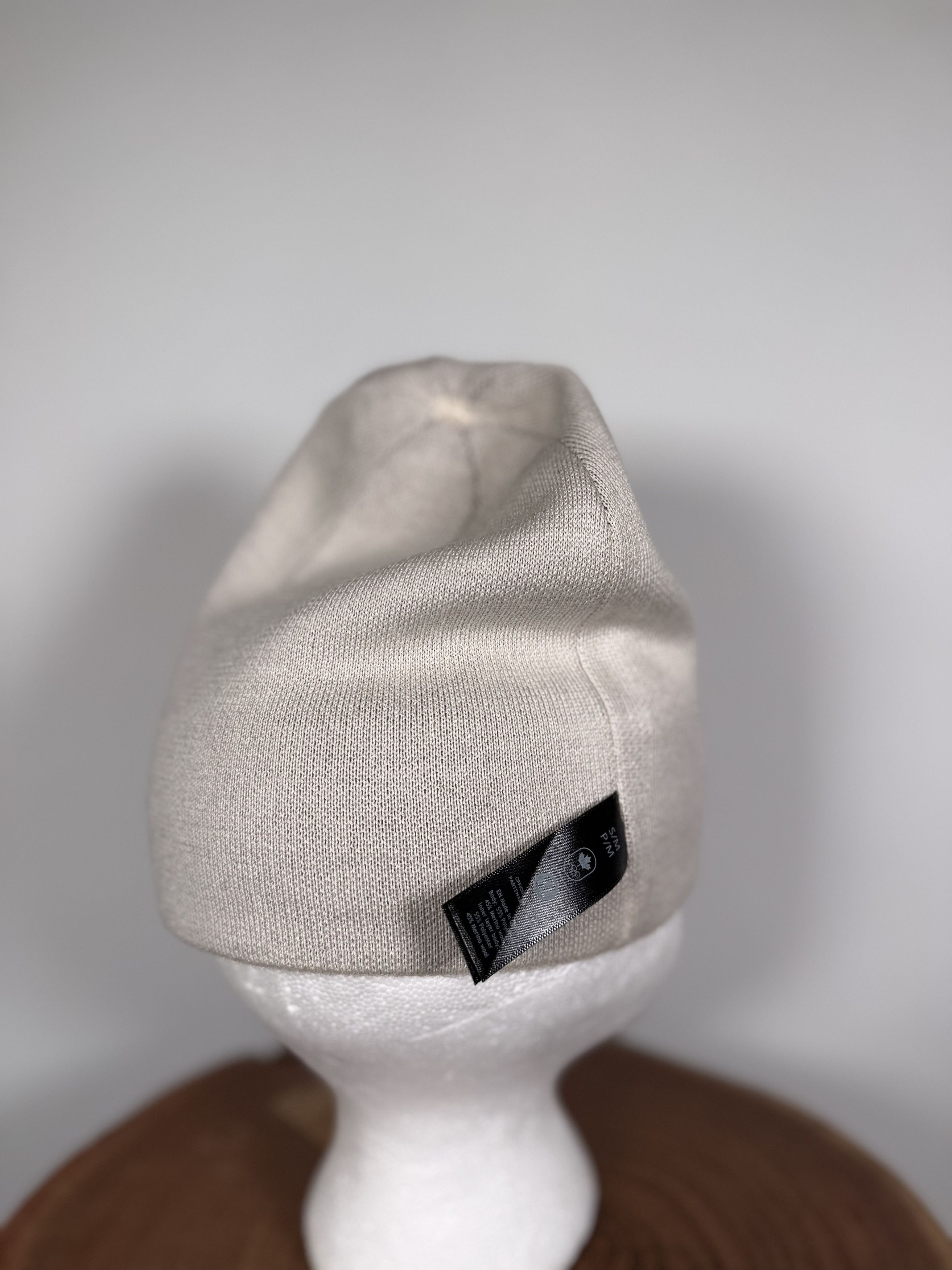 Lululemon Lululemon Canada Olympics Reversible Merino Wool Beanie Size ONE SIZE - 4 Thumbnail