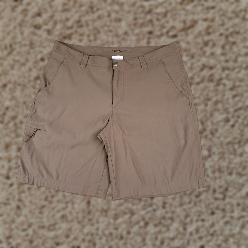 Vintage Columbia Shorts Men 38 Brown Cargo Omni-Shield Nylon Blend Hike Camp Fish 38x10 Size US 38 / EU 54 - 1 Thumbnail
