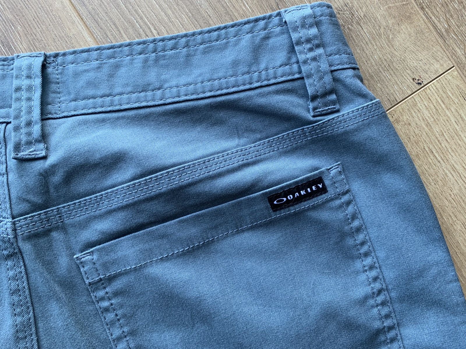 Oakley Vintage Oakley shorts Size US 32 / EU 48 - 7 Thumbnail