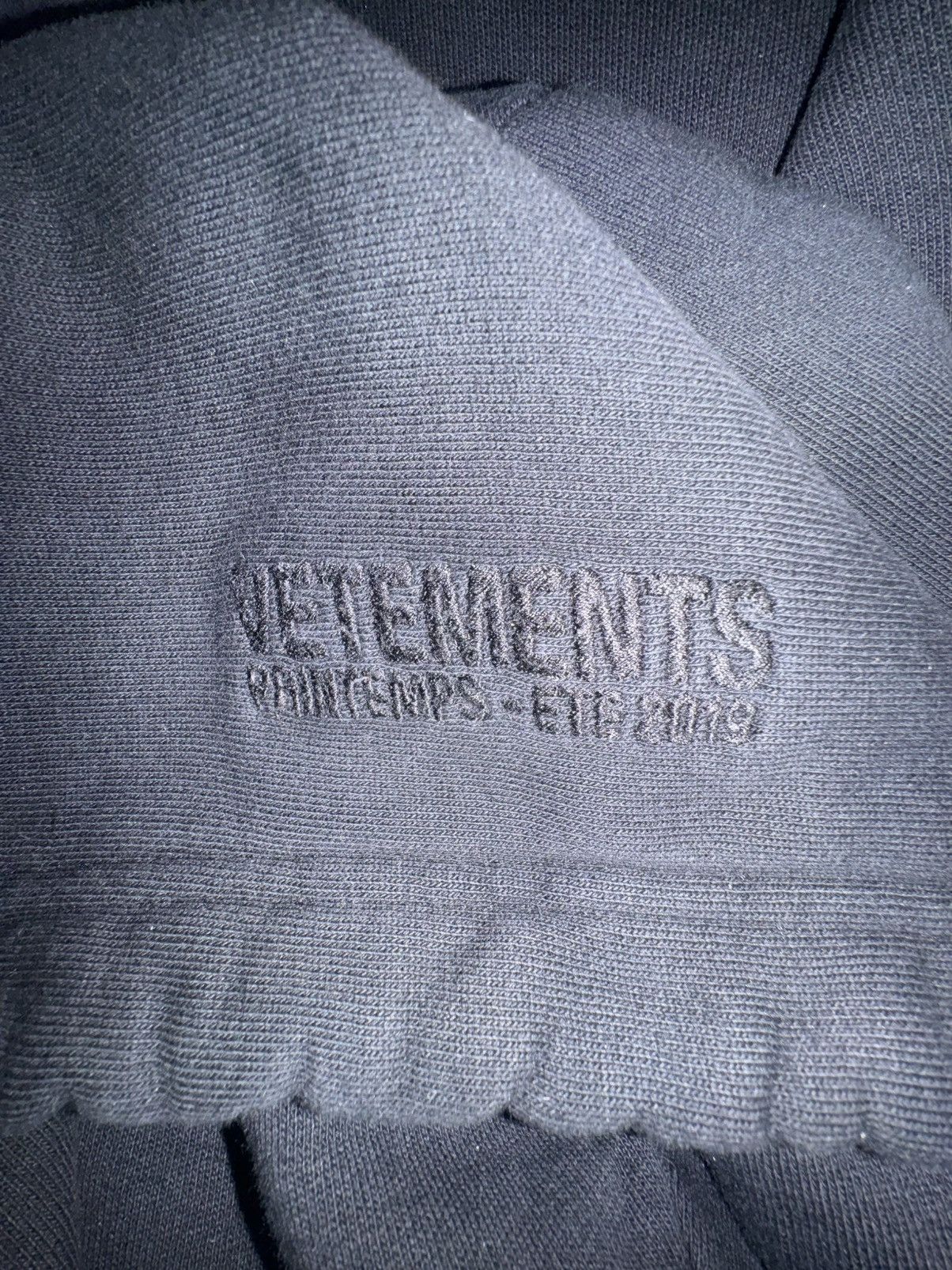 Vetements Runway Vetements Augmented Reality hoodie 2019 Size US XL / EU 56 / 4 - 3 Thumbnail