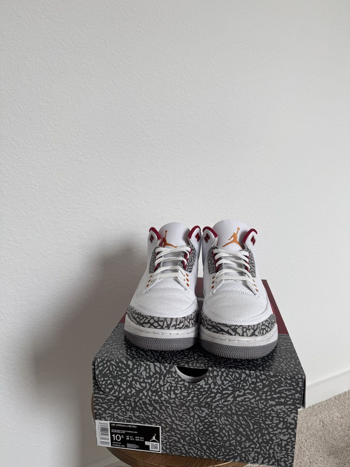 Jordan Brand × Nike Jordan 3 Cardinal Size US 10.5 / EU 43-44 - 4 Thumbnail