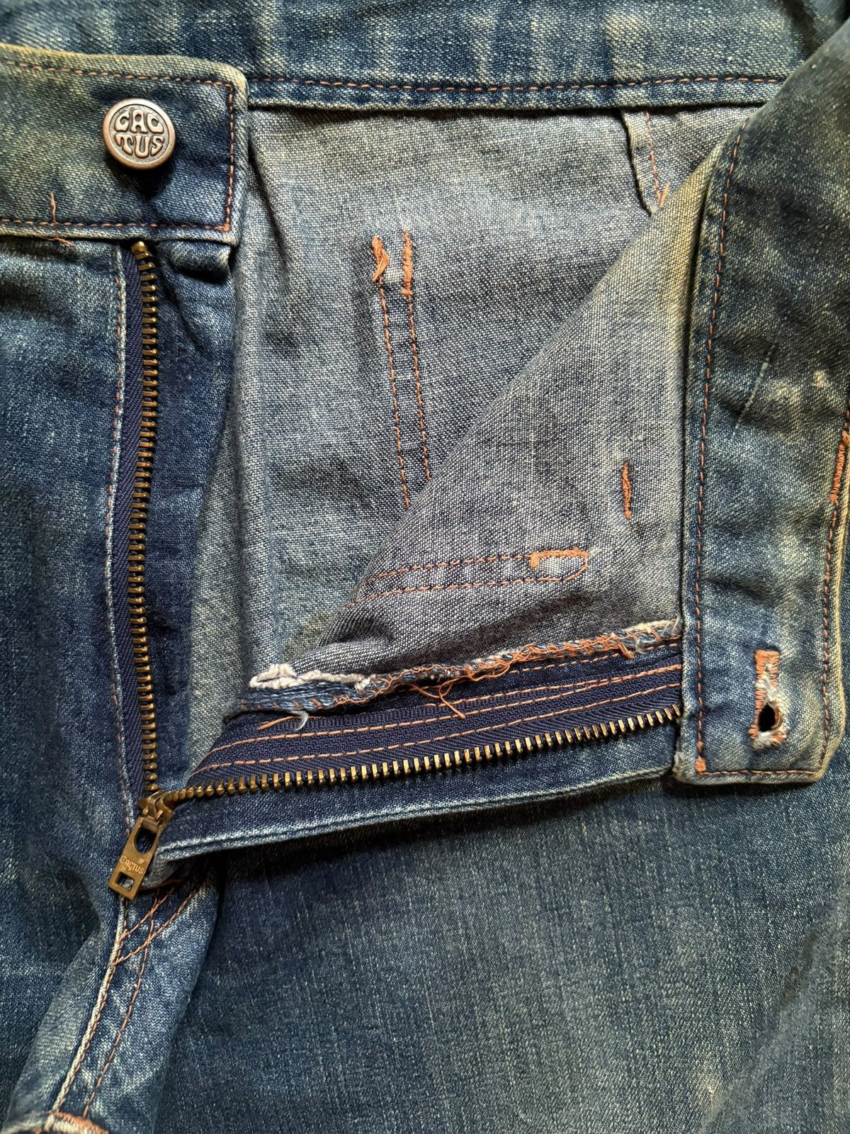 Japanese Brand Vintage Japanese Brand Mud Wash Bush Flare Jeans Size 32" / US 10 / IT 46 - 9 Thumbnail