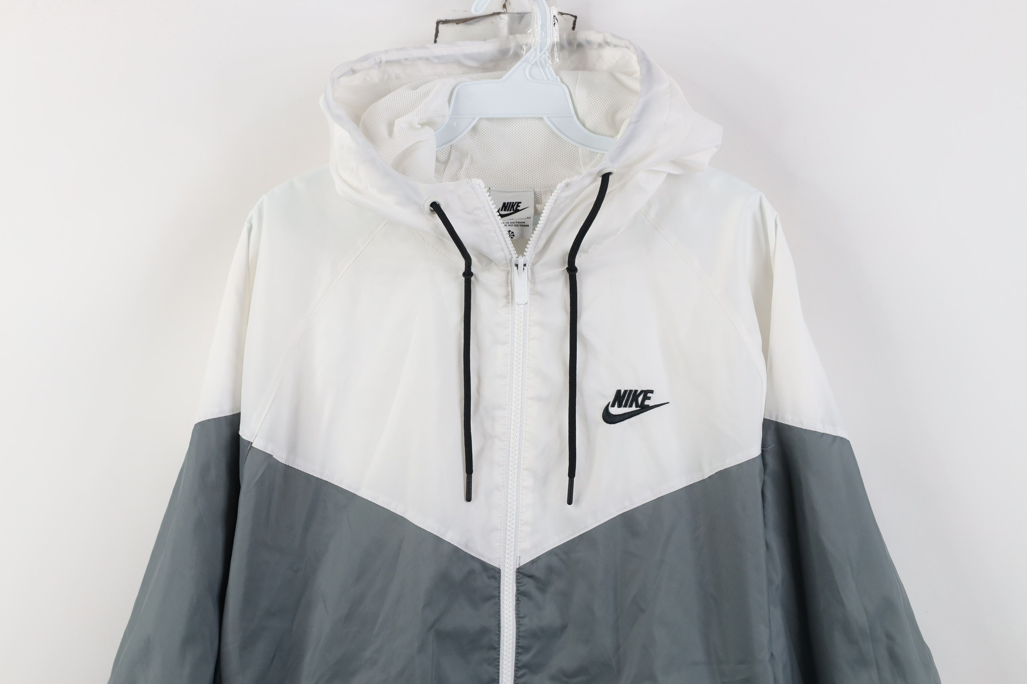 Nike Y2K Nike Color Block Hooded Windrunner Windbreaker Jacket Size US M / EU 48-50 / 2 - 2 Thumbnail
