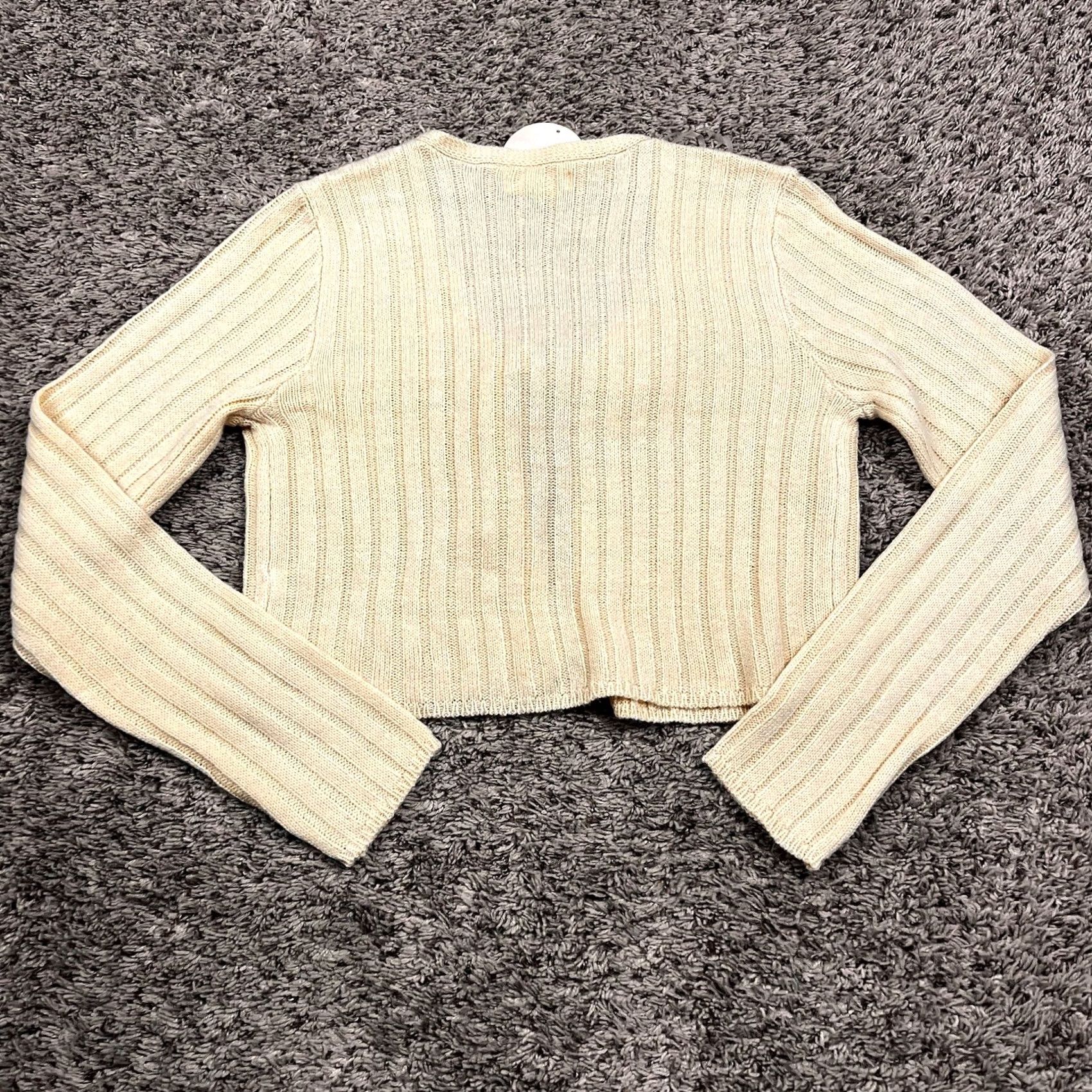 Vintage FULL CIRCLE TRENDS Juniors V-Neck Tie Front Crop Sweater Large Yellow Shirt (Tank) Womens Sweaters & Jackets Slim Knit Long Sleeve Cute Size L / US 10 / IT 46 - 3 Thumbnail