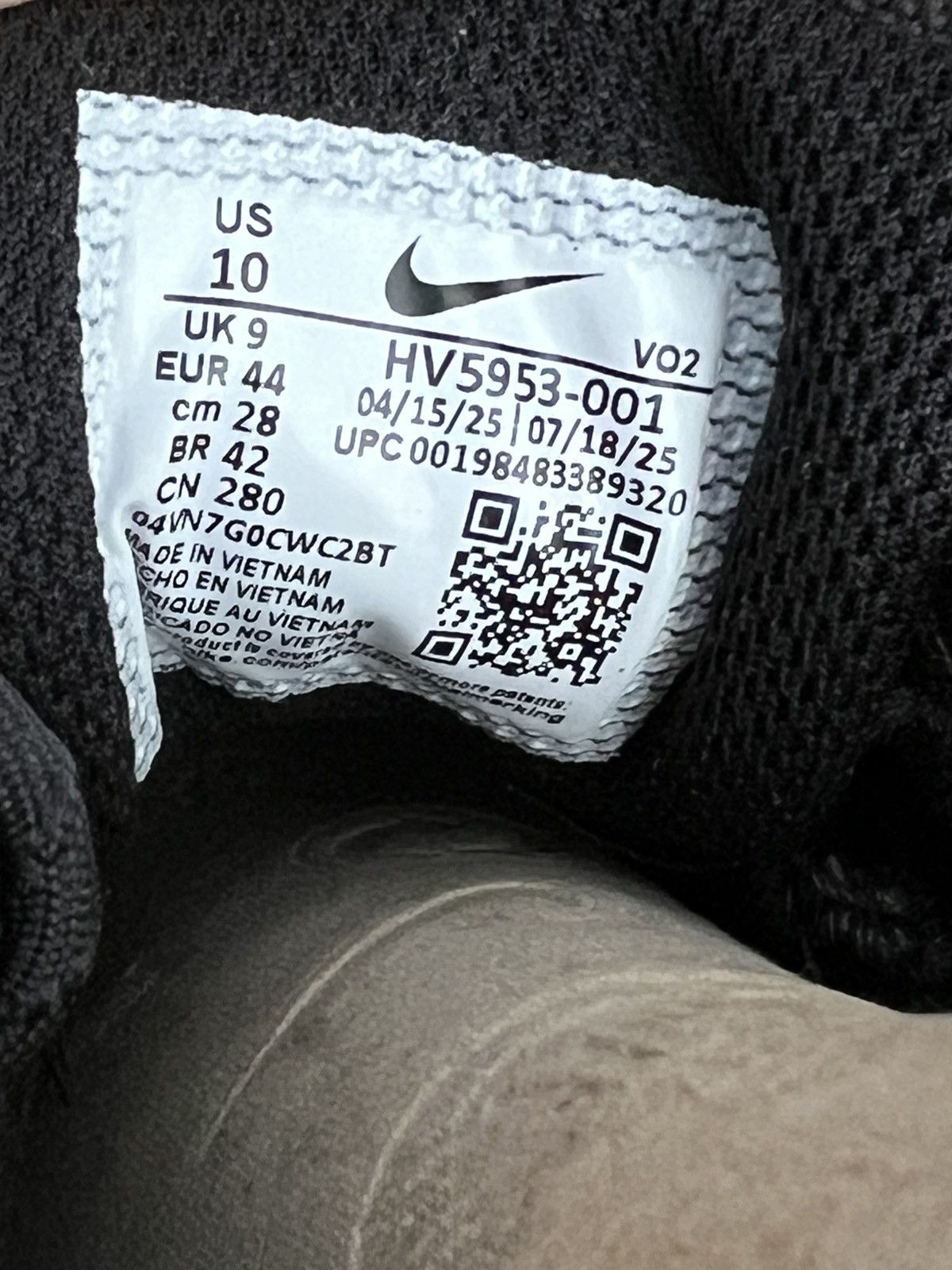 Nike Nike Air force1 Gore Tex Black 10US Size US 10 / EU 43 - 15 Thumbnail