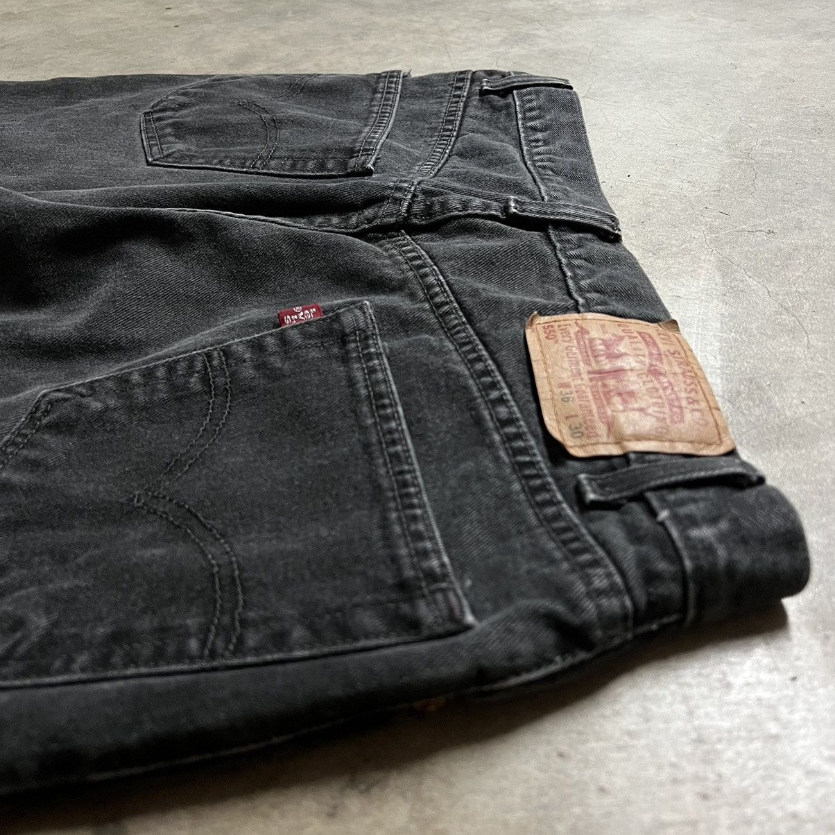 Levi's × Levi's Vintage Clothing × Vintage Vintage Levi’s 550 High-Waisted BLACK Denim Jeans Size US 36 / EU 52 - 3 Thumbnail