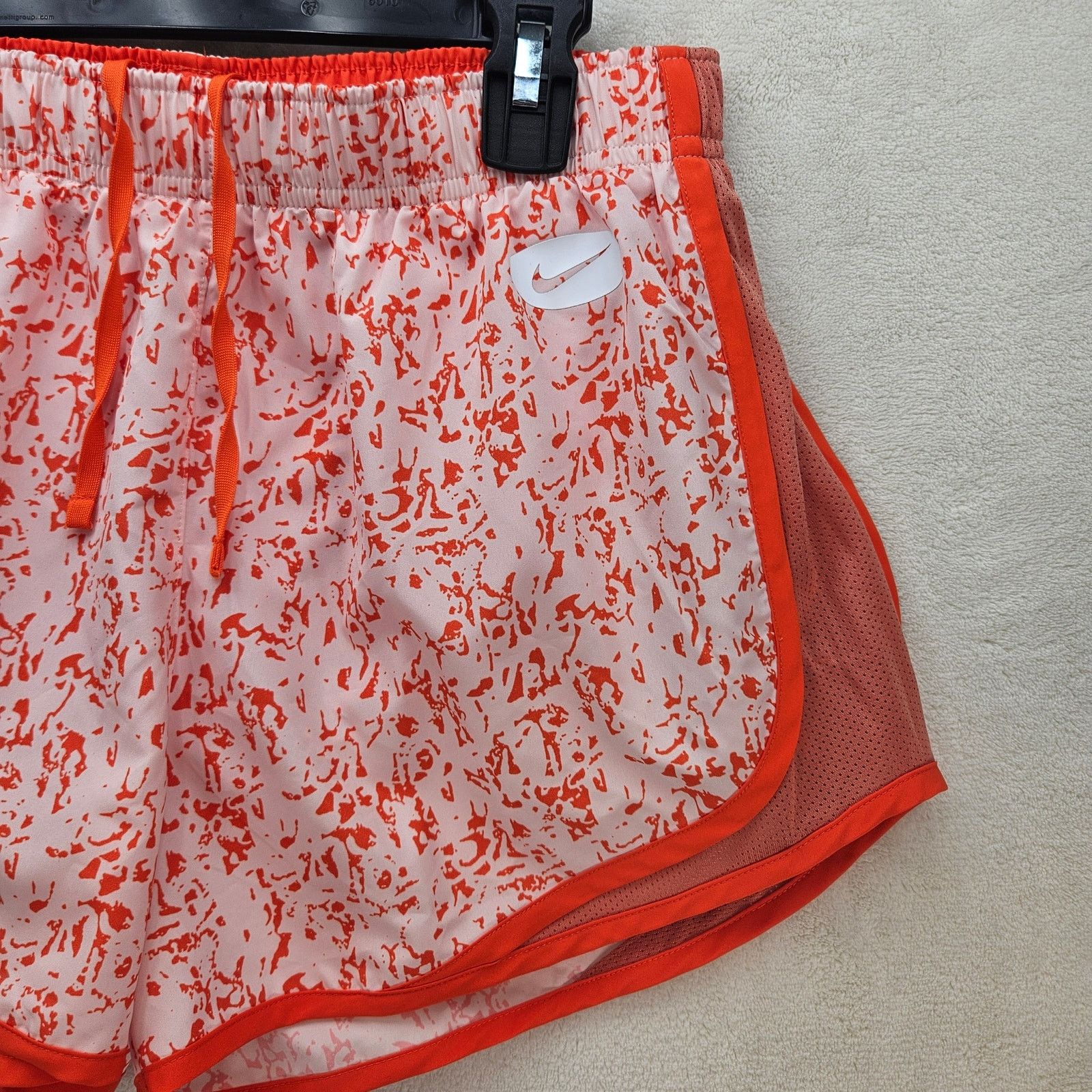 Nike NIKE WOMEN'S SMALL DRI FIT RUNNING ACTIVE SHORTS DM7741-610 Size 25" / US 0 / IT 36 - 2 Thumbnail