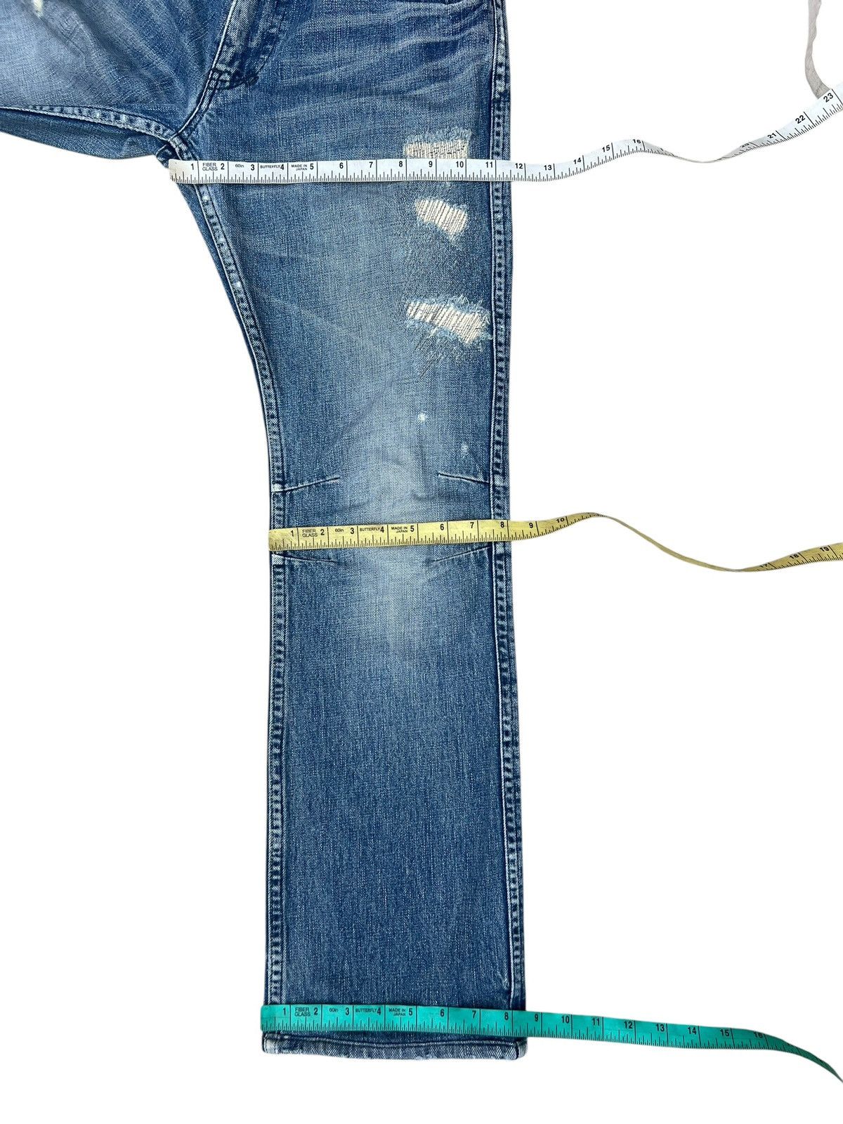 Japanese Brand Vintage Roarguns Japan Distressed Denim Flare Jeans Size US 31 - 3 Thumbnail