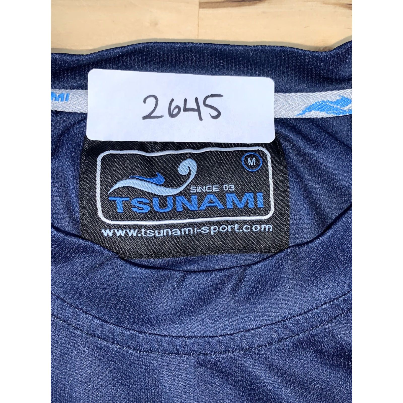 Vintage Tsunami Athletics Surf T Shirt Blue Short Sleeve Mens Size Medium Size US M / EU 48-50 / 2 - 3 Thumbnail