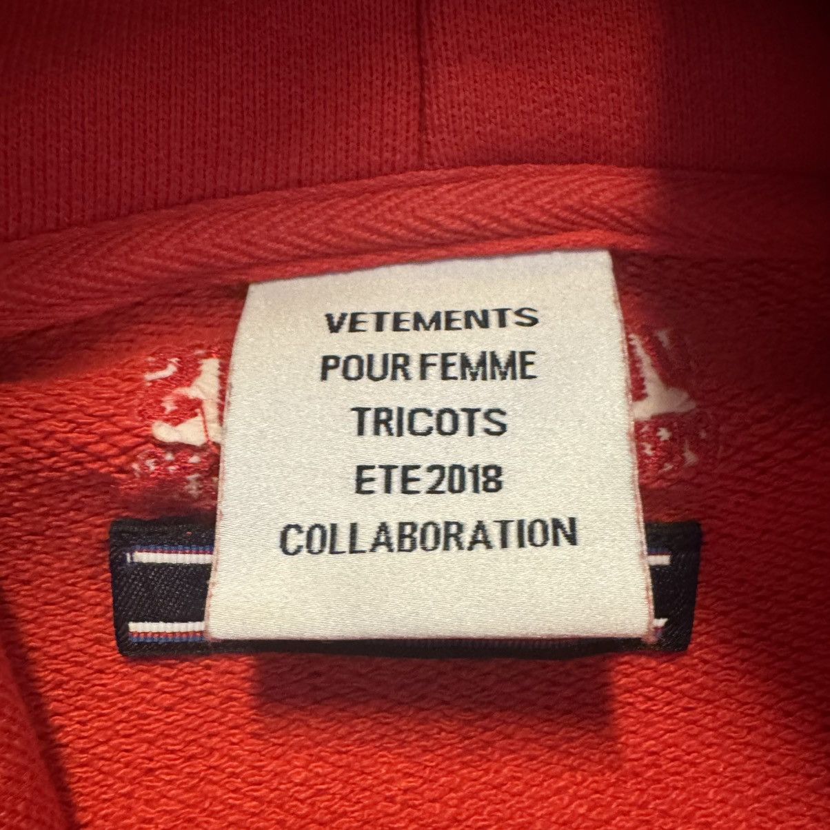 Vetements SS18 Vetements x Tommy Hilfiger Red Oversized Hoodie Size US S / EU 44-46 / 1 - 5 Thumbnail