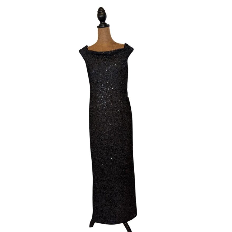 Adrianna Papell Adrianna Papell Off Shoulder Midnight Sequin Dress - Sz 6 Size M / US 6-8 / IT 42-44 - 1 Thumbnail