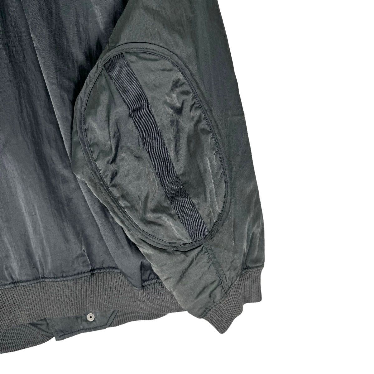 Issey Miyake 🔥80s ISSEY MIYAKE SKYLINE STUDIO BOMBER SNAP BUTTON JACKET Size US M / EU 48-50 / 2 - 14 Thumbnail